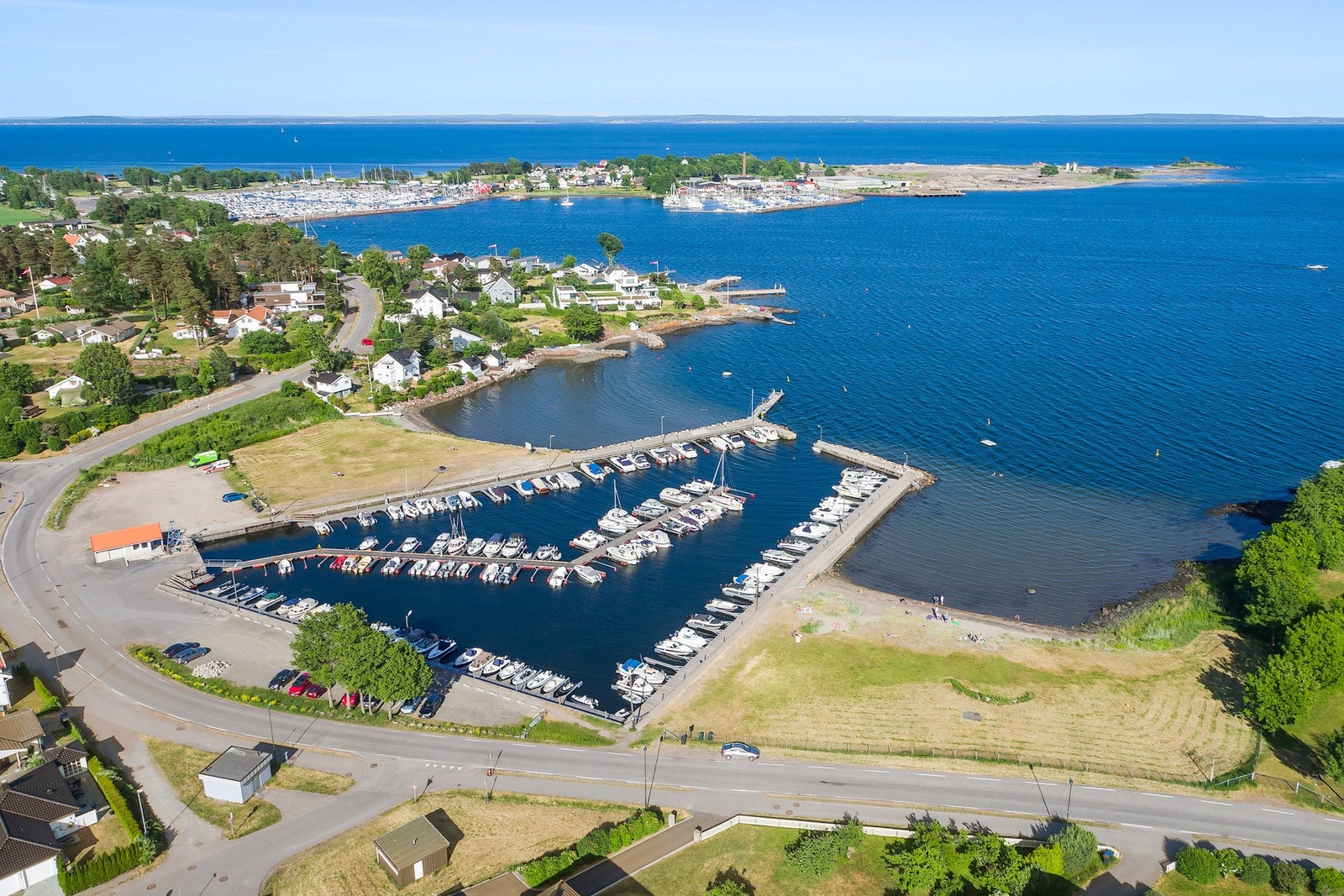 Flotte Klopp badestrand og småbåthavn Galleribilde