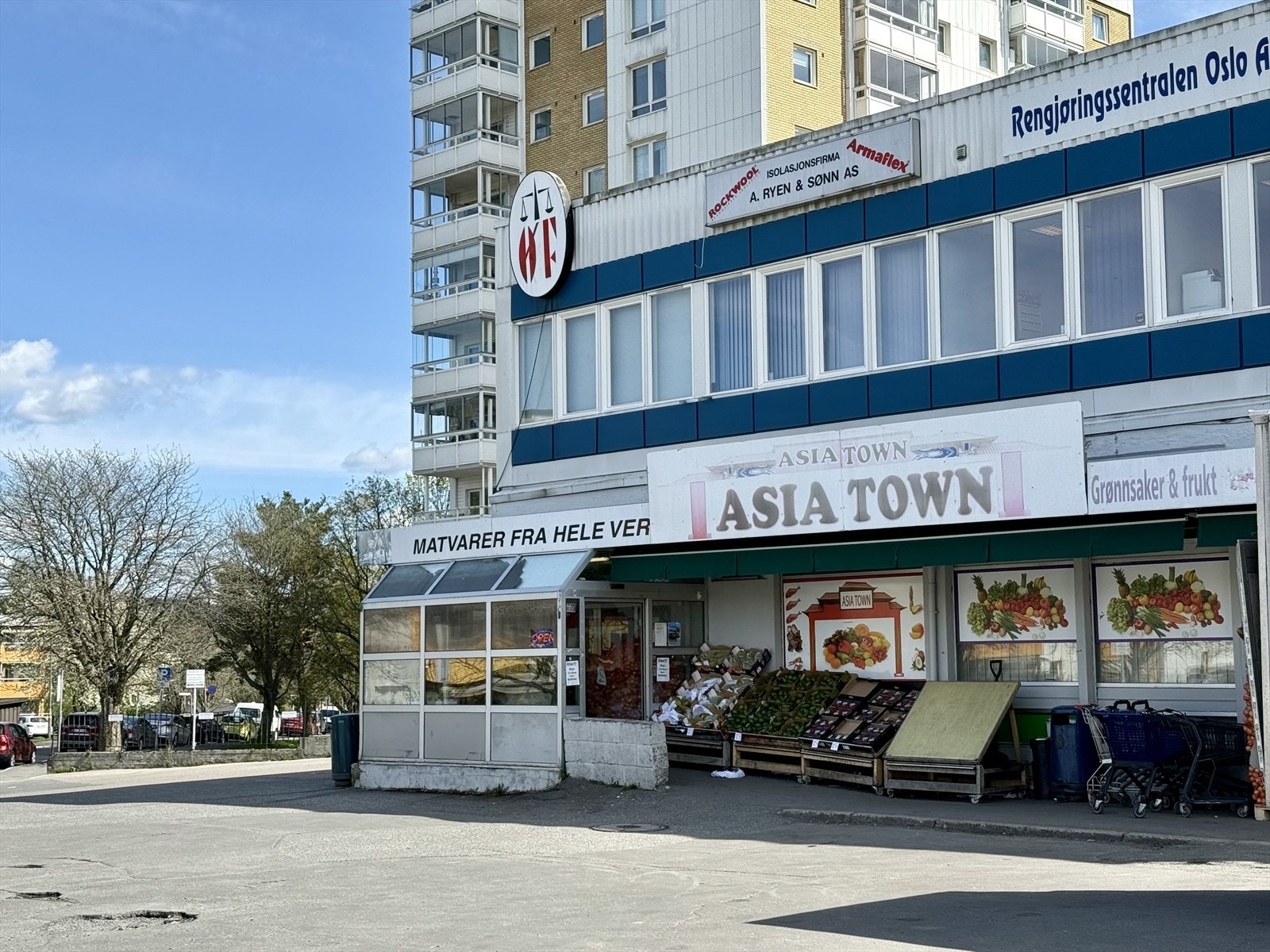 Kort vei til dagligvarebutikker. Galleribilde