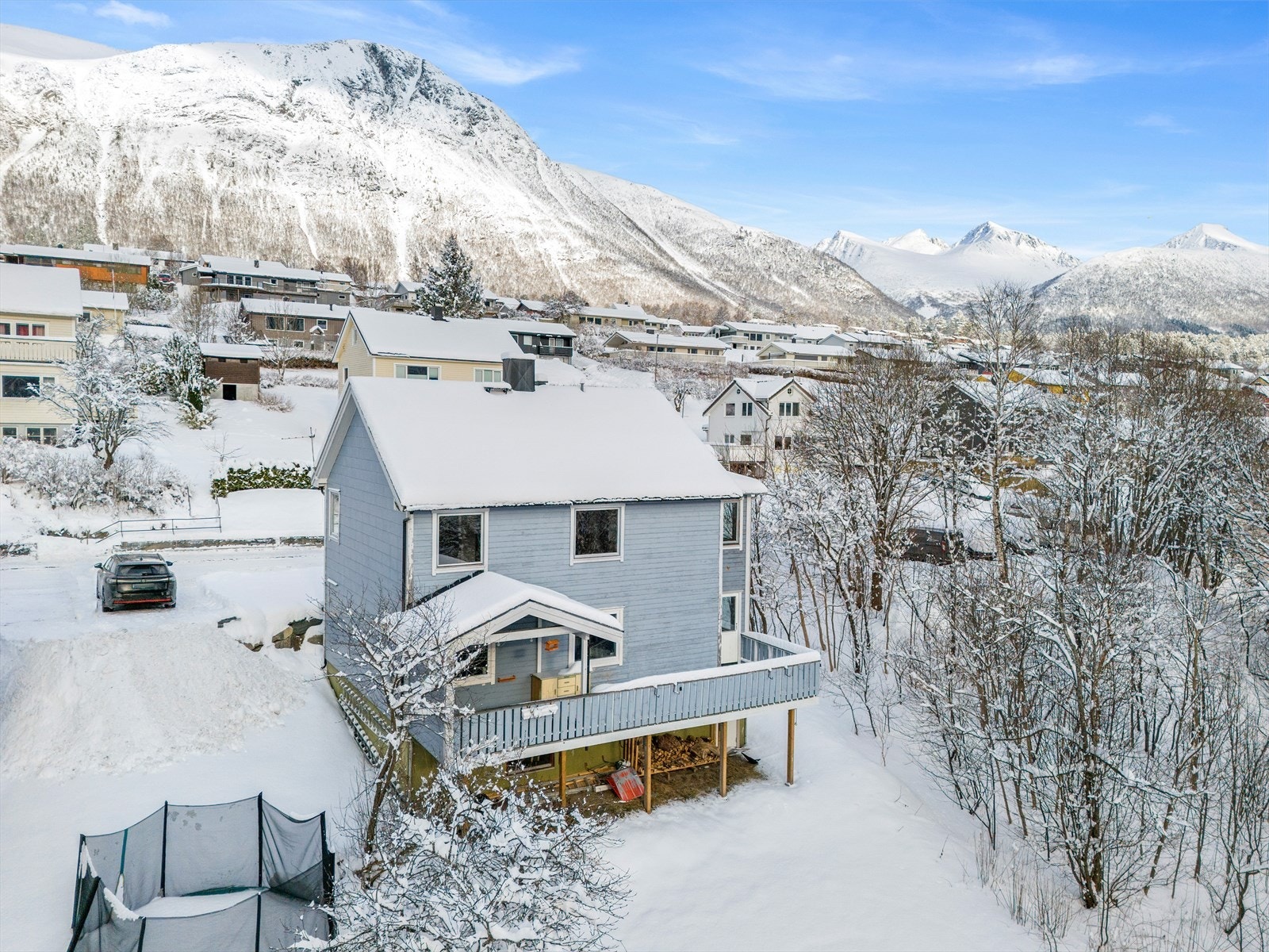 Notar v/Kjetil Gujord presenterer Hensvegen 177! Foto: Interiørfoto (Håvard Nyeggen Løberg) Galleribilde