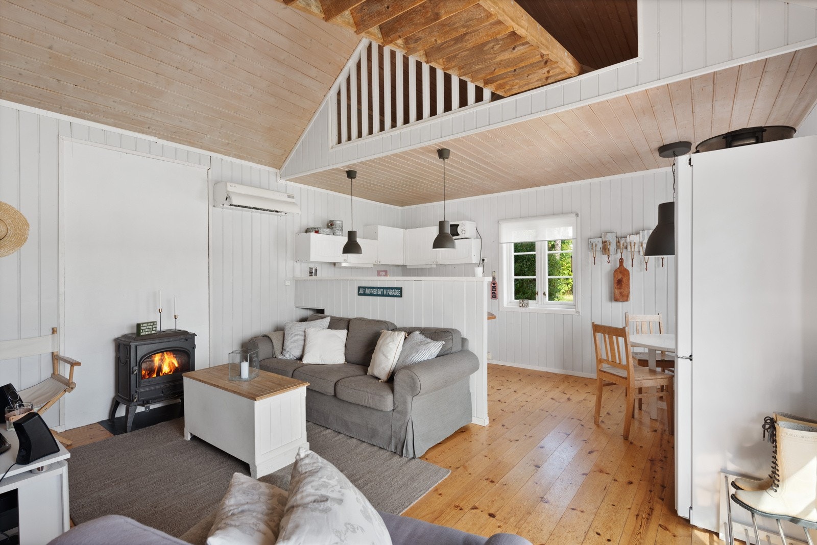 Barna vil elske å sove på hemsen Galleribilde