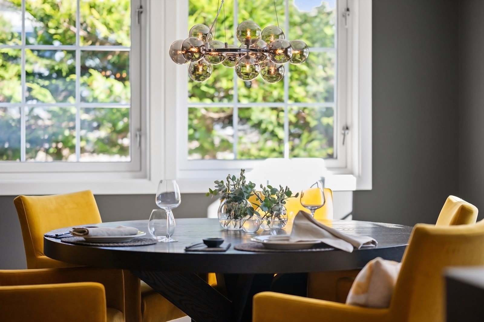 Hyggelig, grønt utsyn. Galleribilde