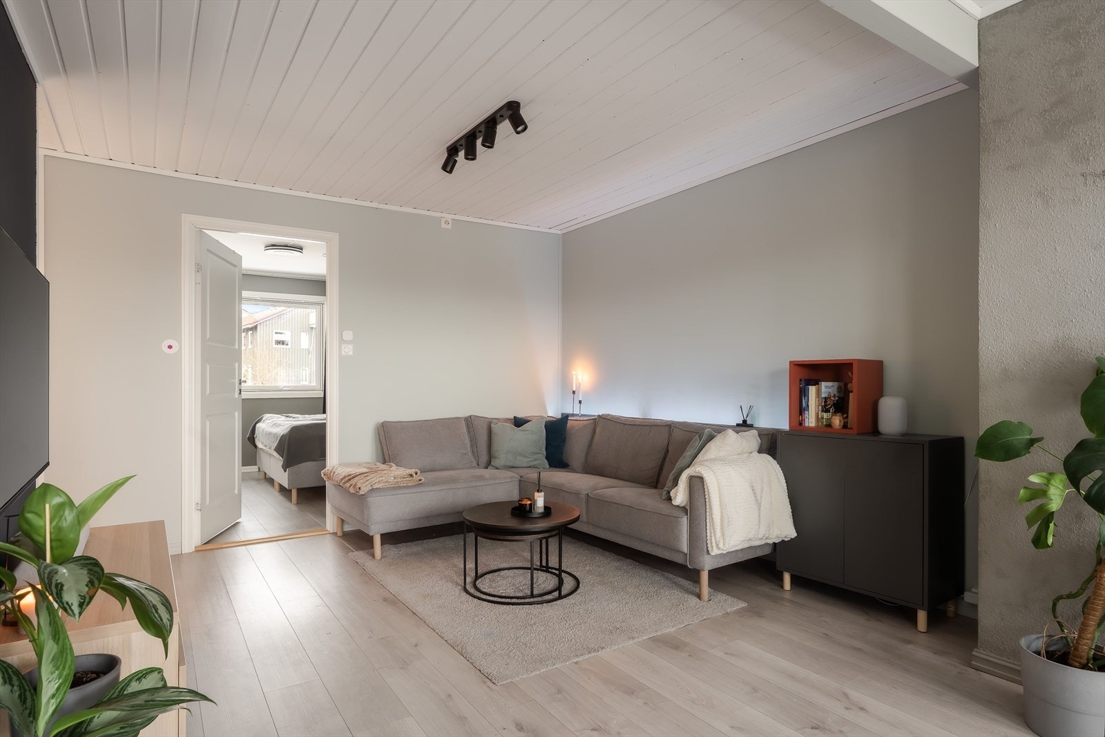 Her er det god plass til sofagruppe. Galleribilde