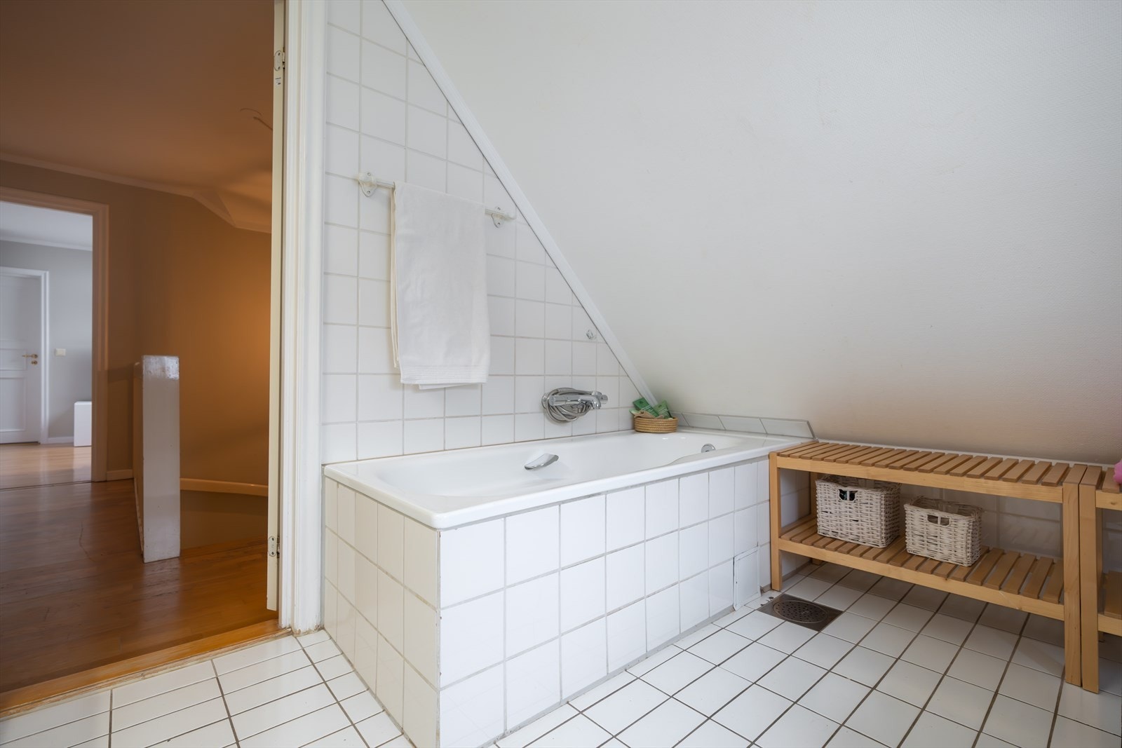 Badekar for ekstra komfort Galleribilde