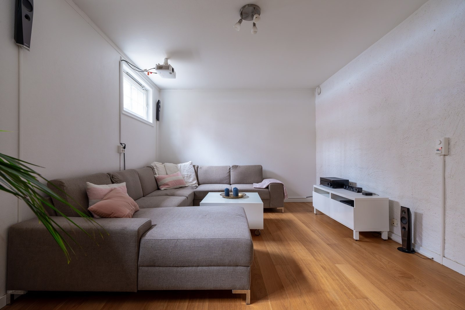 Kjellerstue (Godkjent til hobbyrom) Galleribilde