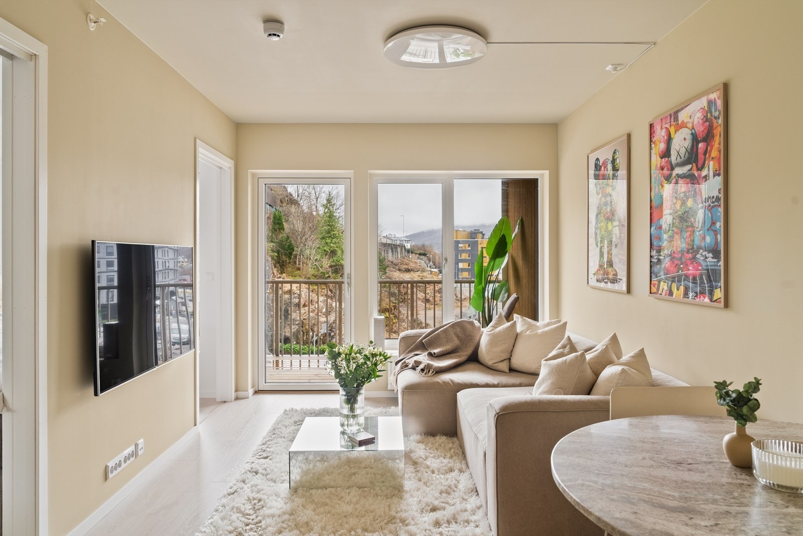 Aktiv Eiendomsmegling V/Lars Waage har gleden av å presentere Bildøyvegen 77! Foto: Quinn(Petter Tran). Galleribilde