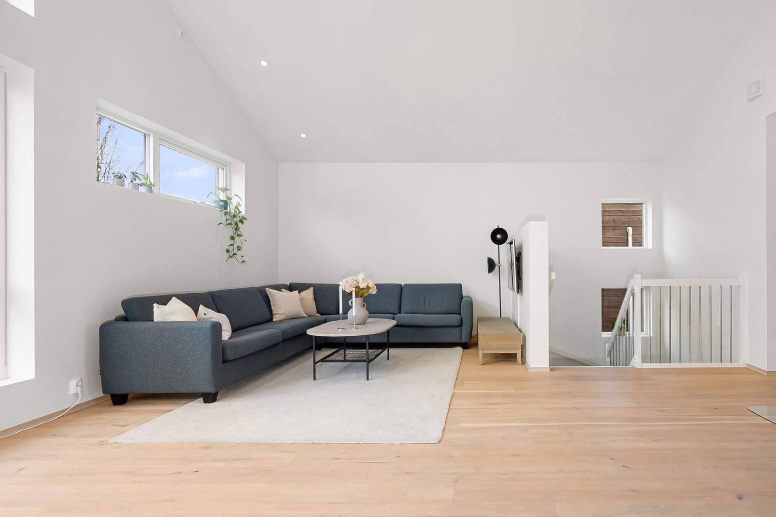 Boligen har balansert ventilasjon og gode, åpne rom. Galleribilde