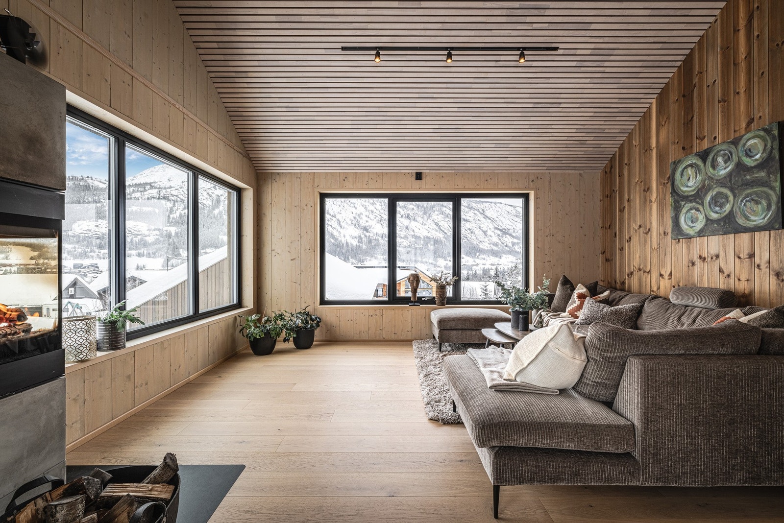 Stue med peis. Galleribilde