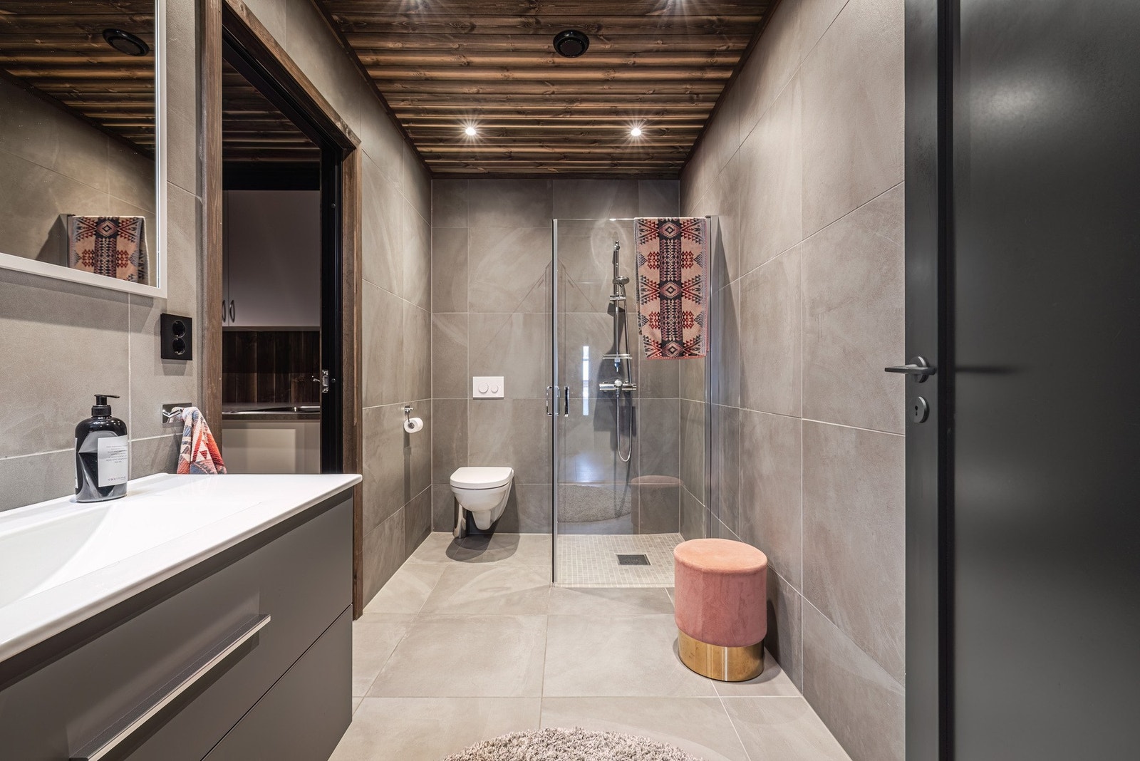 Baderom nr 2. Galleribilde