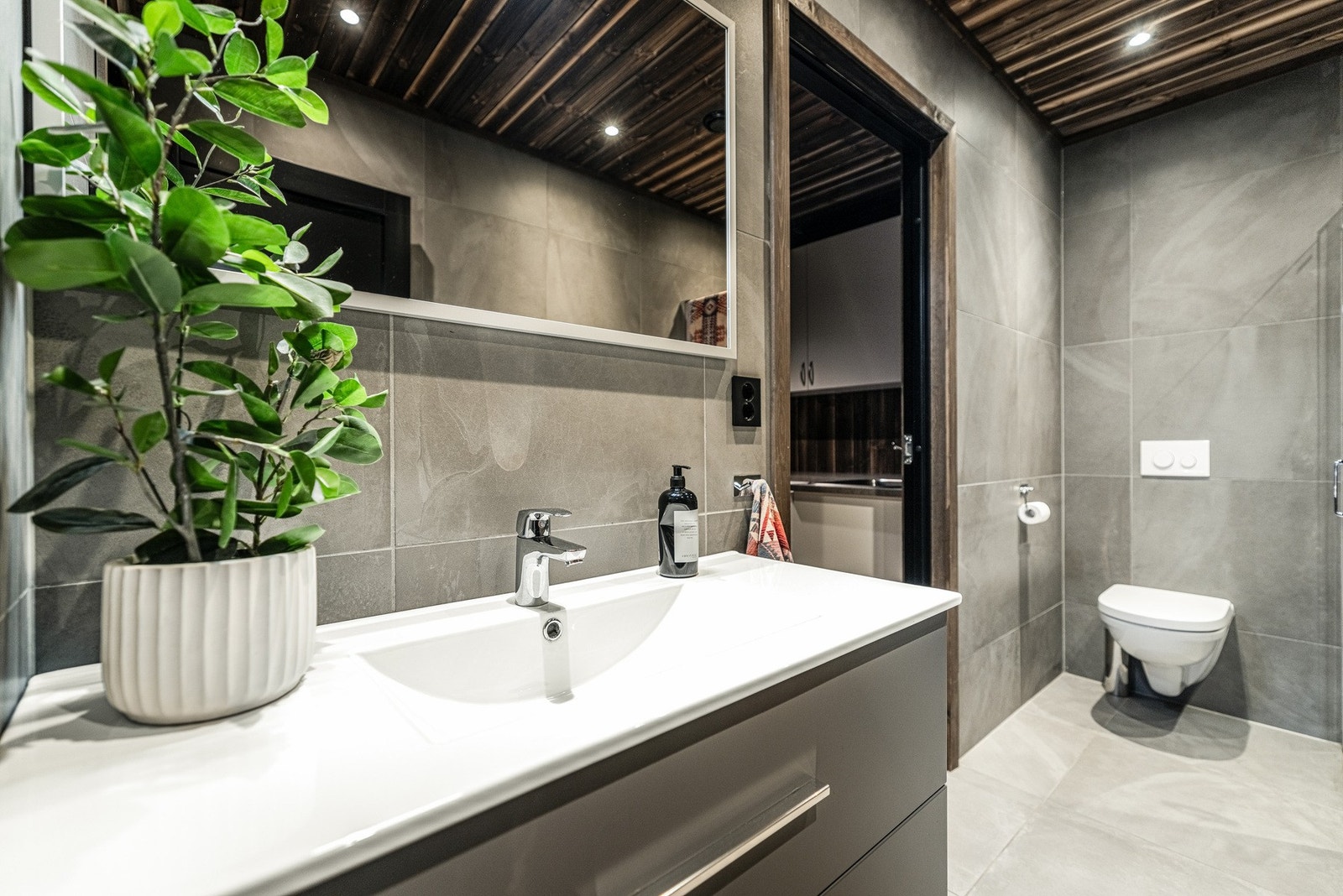 Baderom nr 2. Galleribilde