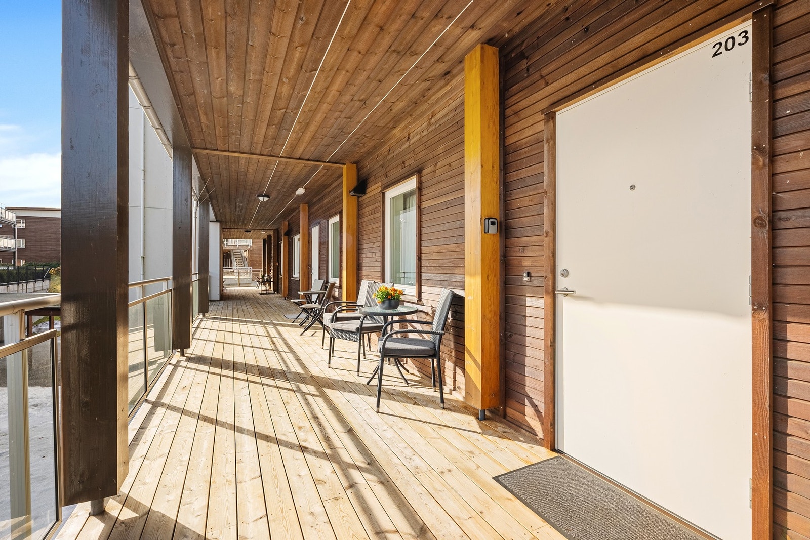 - Ryddig inngangsparti | Heis i bygget også - Galleribilde