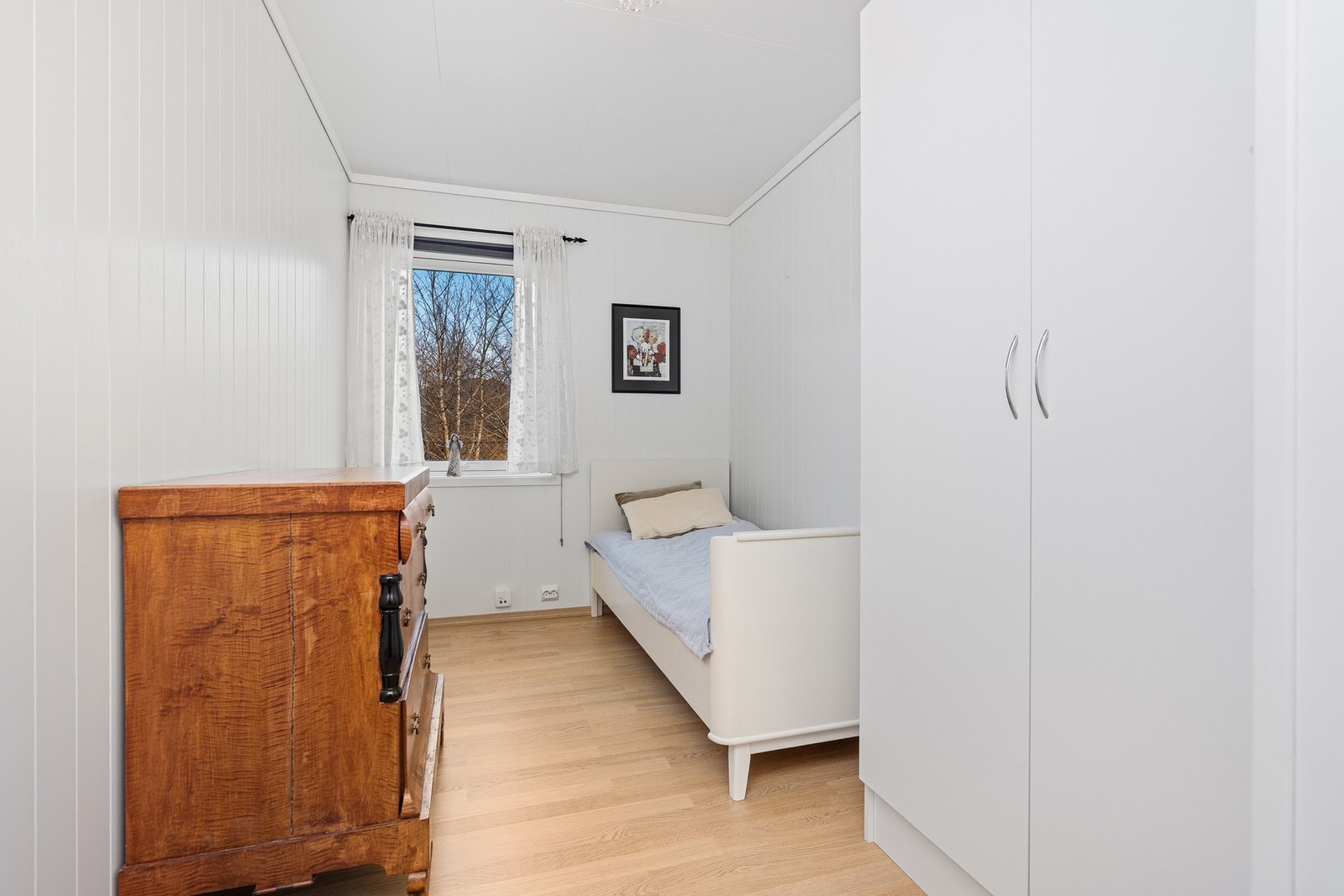 - Soverom 2 | Her også plass til garderobeskap - Galleribilde