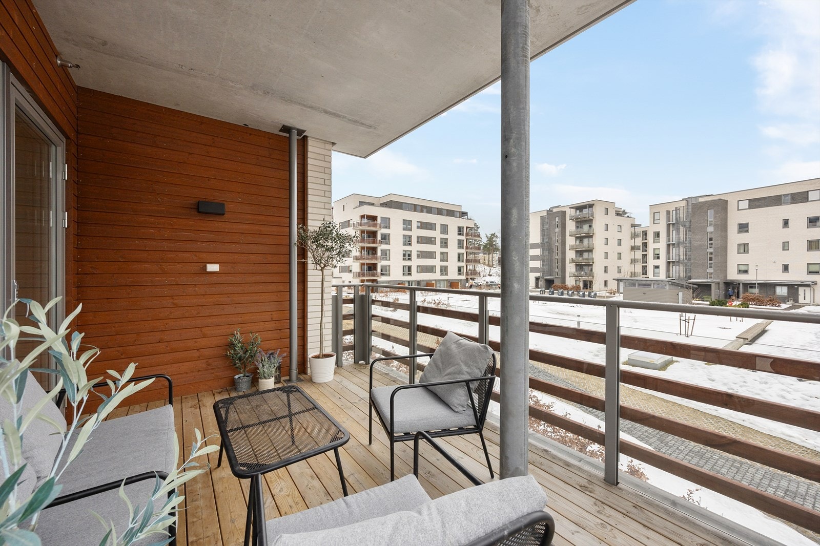 Den sydvestvendte plasseringen gir gode solforhold. Galleribilde