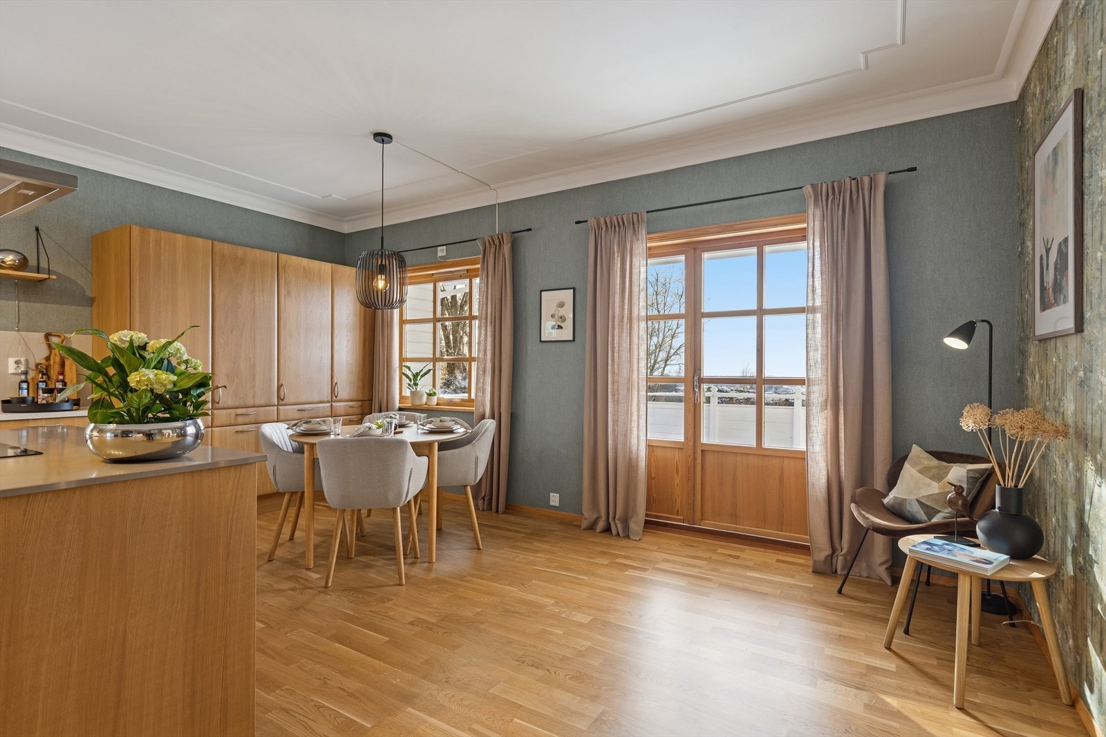 Utgang til terrasse fra kjøkken. Galleribilde