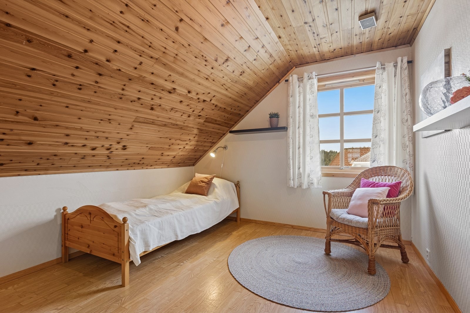 Soverom. Galleribilde