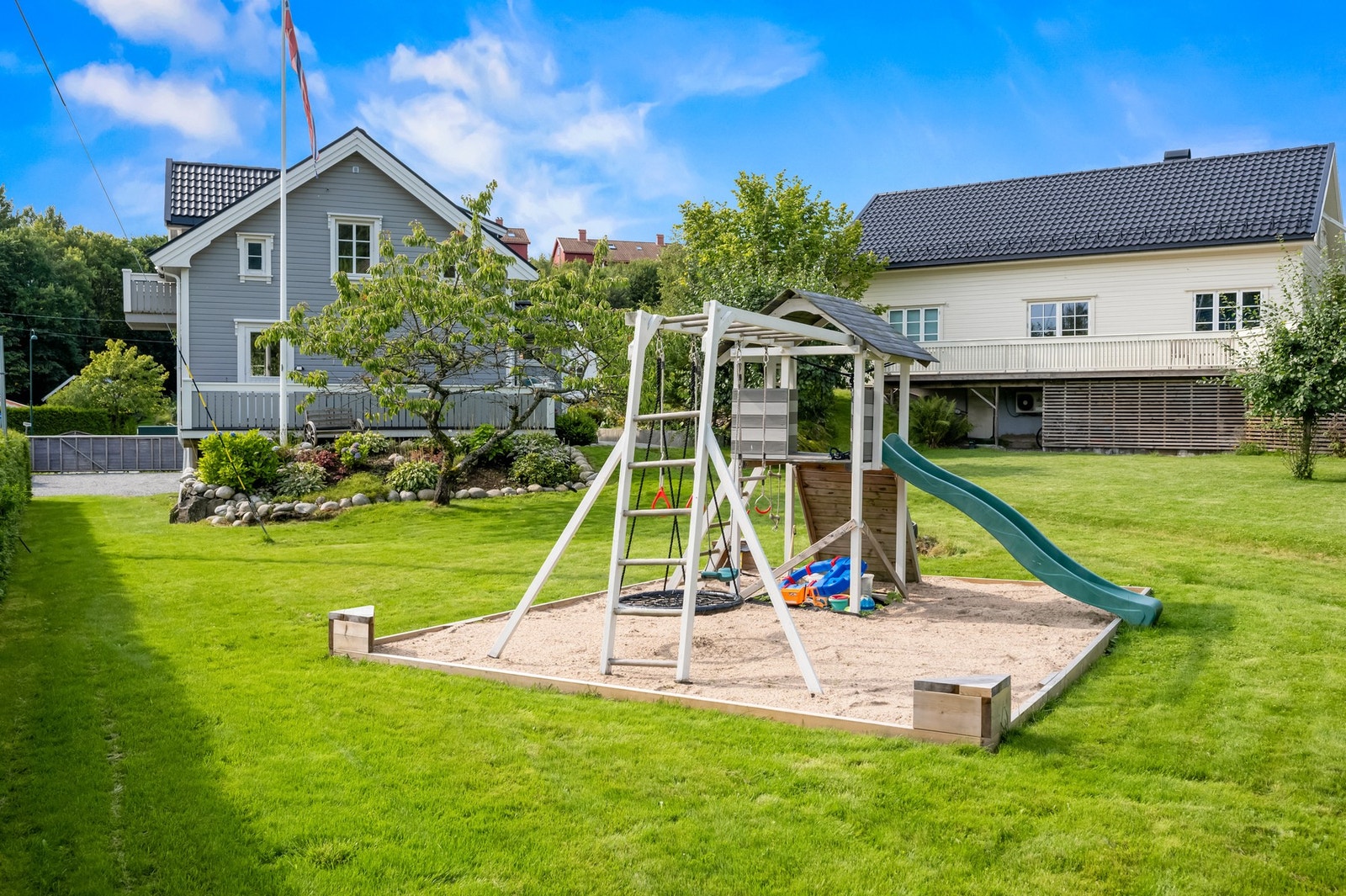 Flott lekeplass for de små Galleribilde