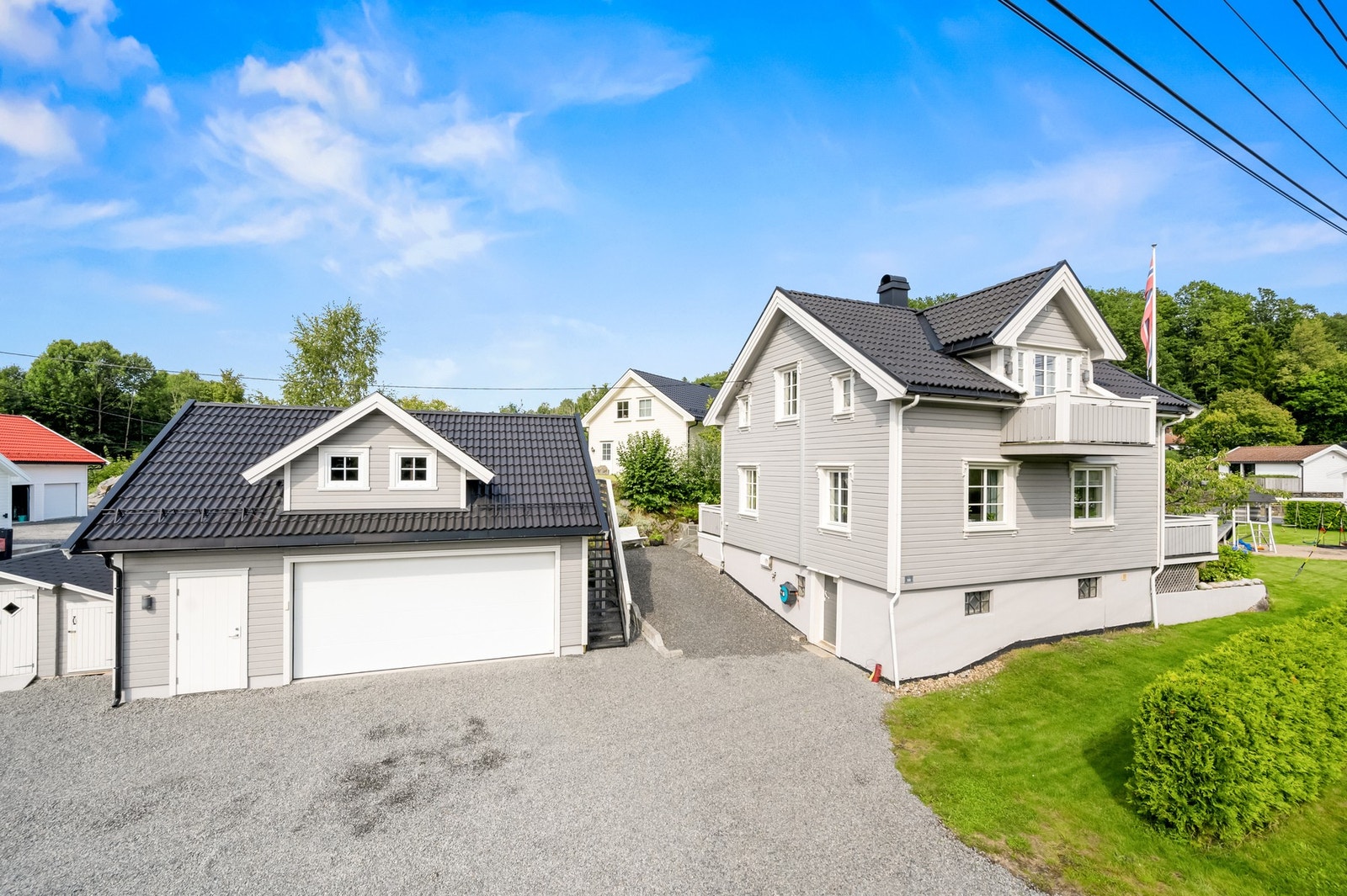 Velkommen til Rykeneveien 59, en klassisk enebolig med moderne standard Galleribilde