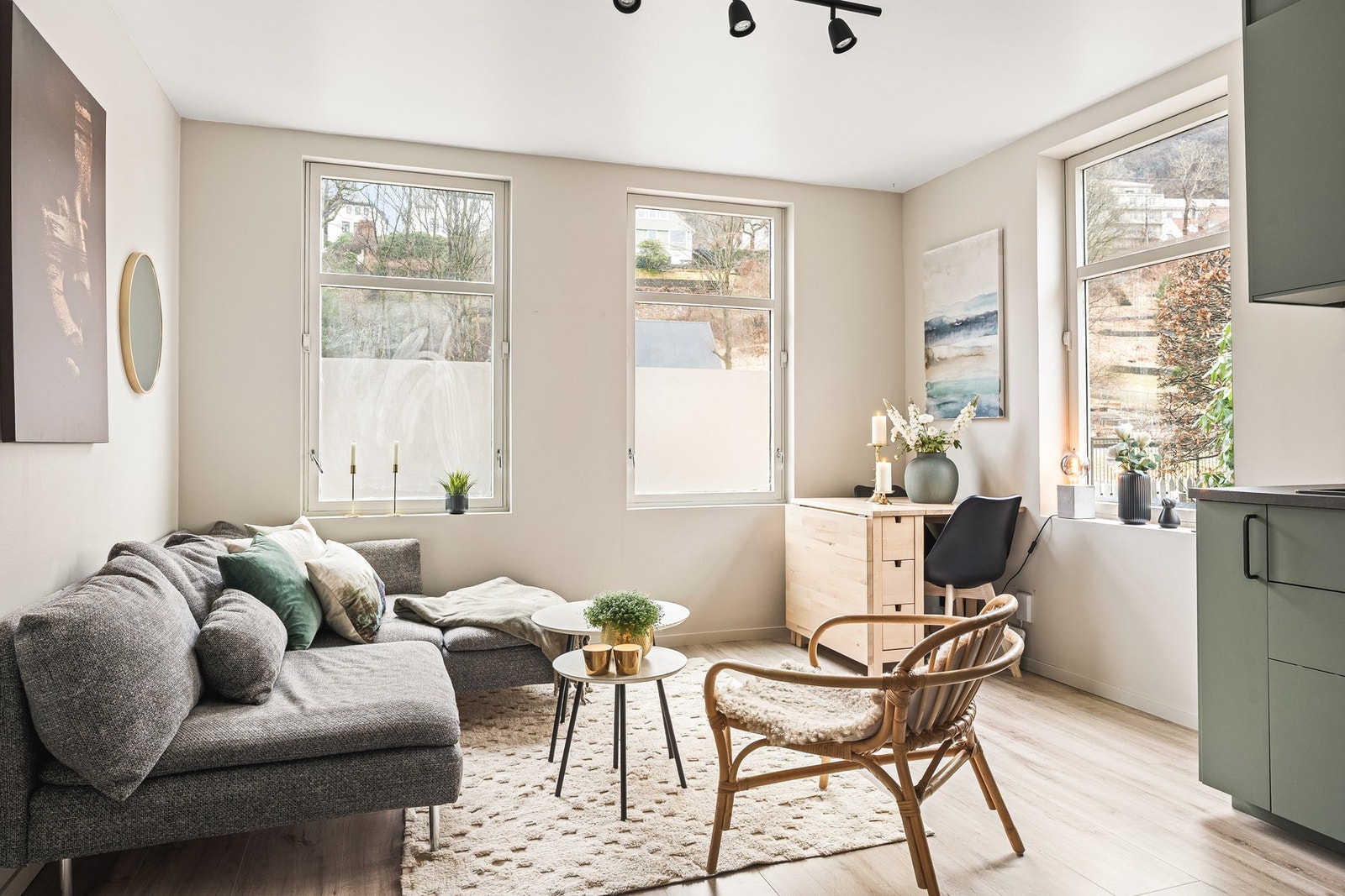 Velkommen til Fløenbakken 35 - presentert av EIE Eiendomsmegling ved Thomas Rasmussen! (Fotograf: Alexander Vie) Galleribilde