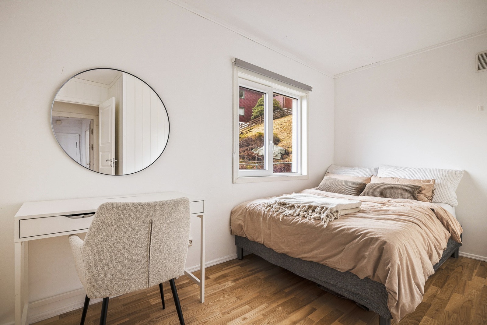 Her er også vinduene av nyere dato. Galleribilde