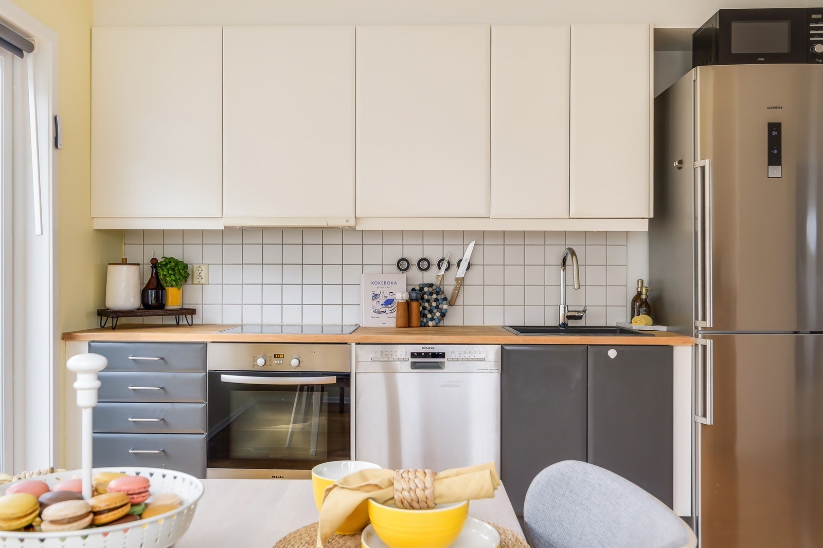 Det er montert lekasjesikring og kjøkkenventilator koblet til ventilasjonsanlegg Galleribilde