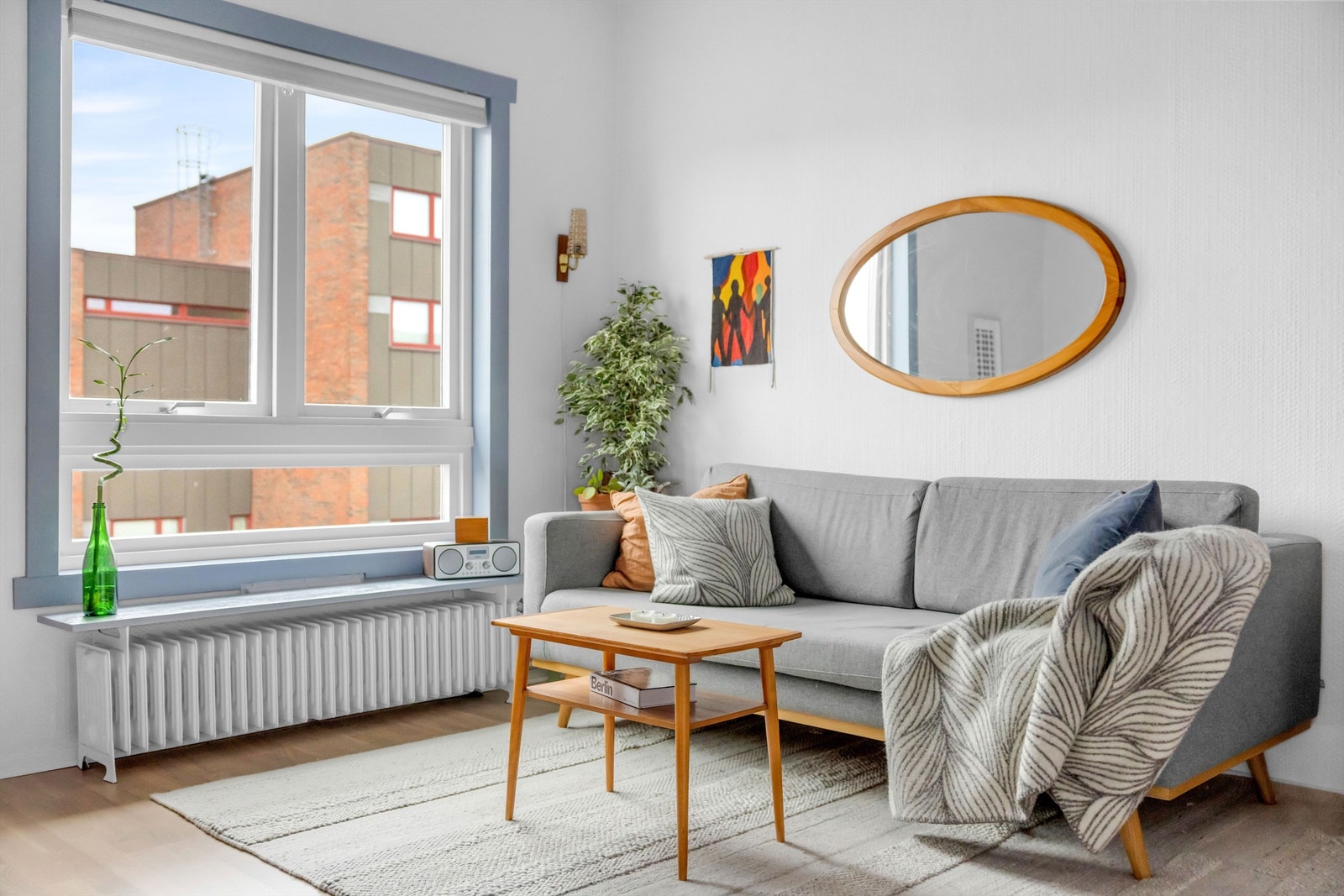 Behagelig og luftig atmosfære med store vindusflater og god takhøyde. Galleribilde