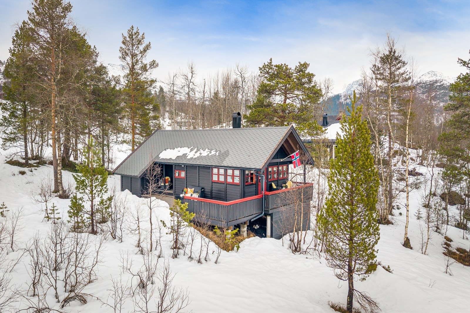 Velkommen til Furedalslia 3 presentert av Nordvik Hardanger! Foto: Inderhaug Boligfoto Galleribilde