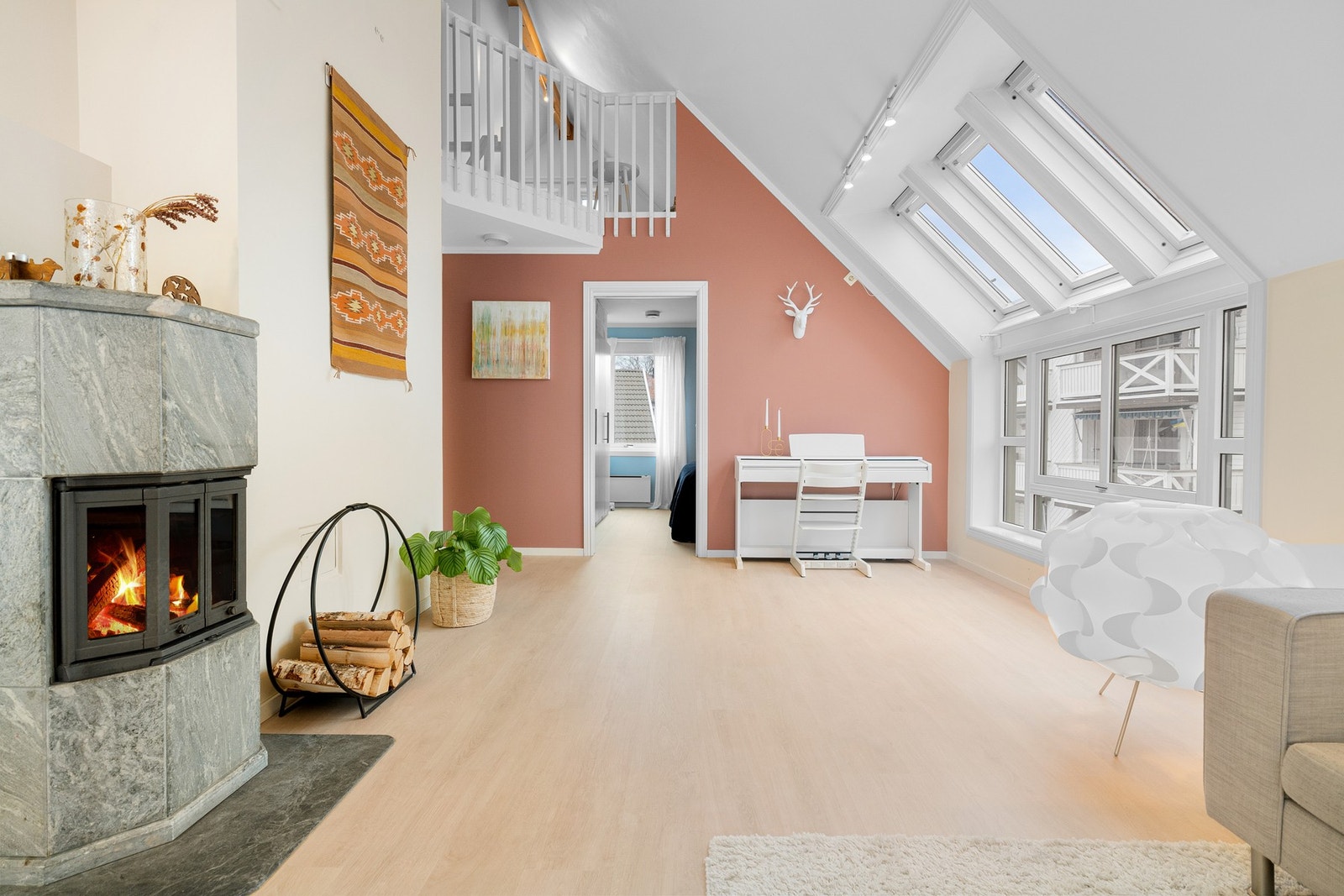 Har du noen spørsmål? Kontakt Christoffer Edstrøm Jacobsen (t): 46 90 97 17 - (Foto: Andreas Nielsen) Galleribilde