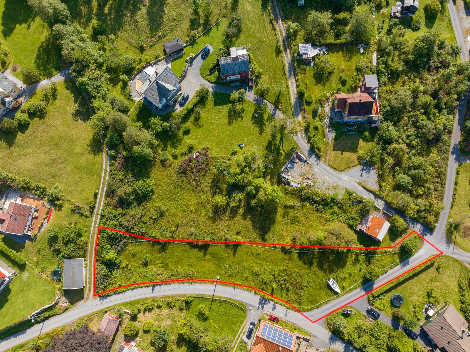 Tomtene måler til sammen 1 840 kvm Galleribilde