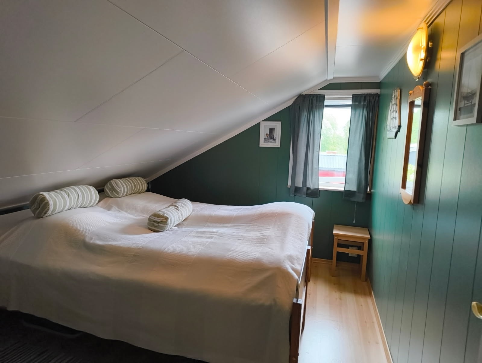 Soverom IV, også i loftetasje Galleribilde