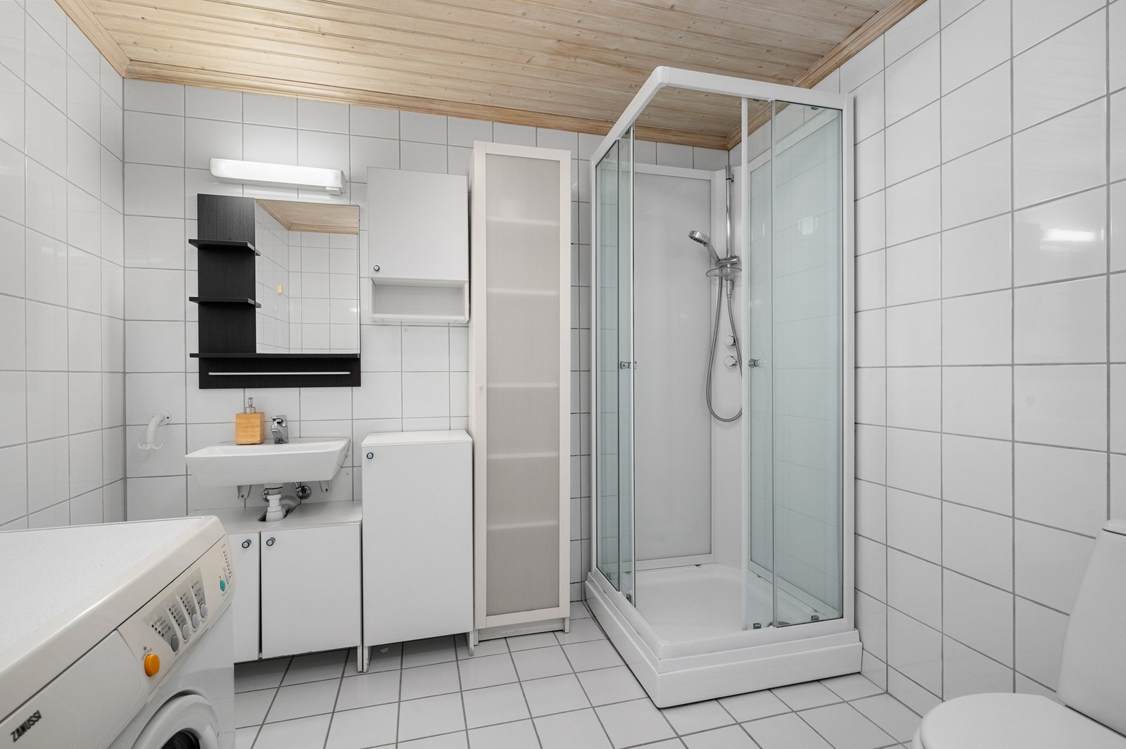 Bad på 5,5 kvm. Galleribilde