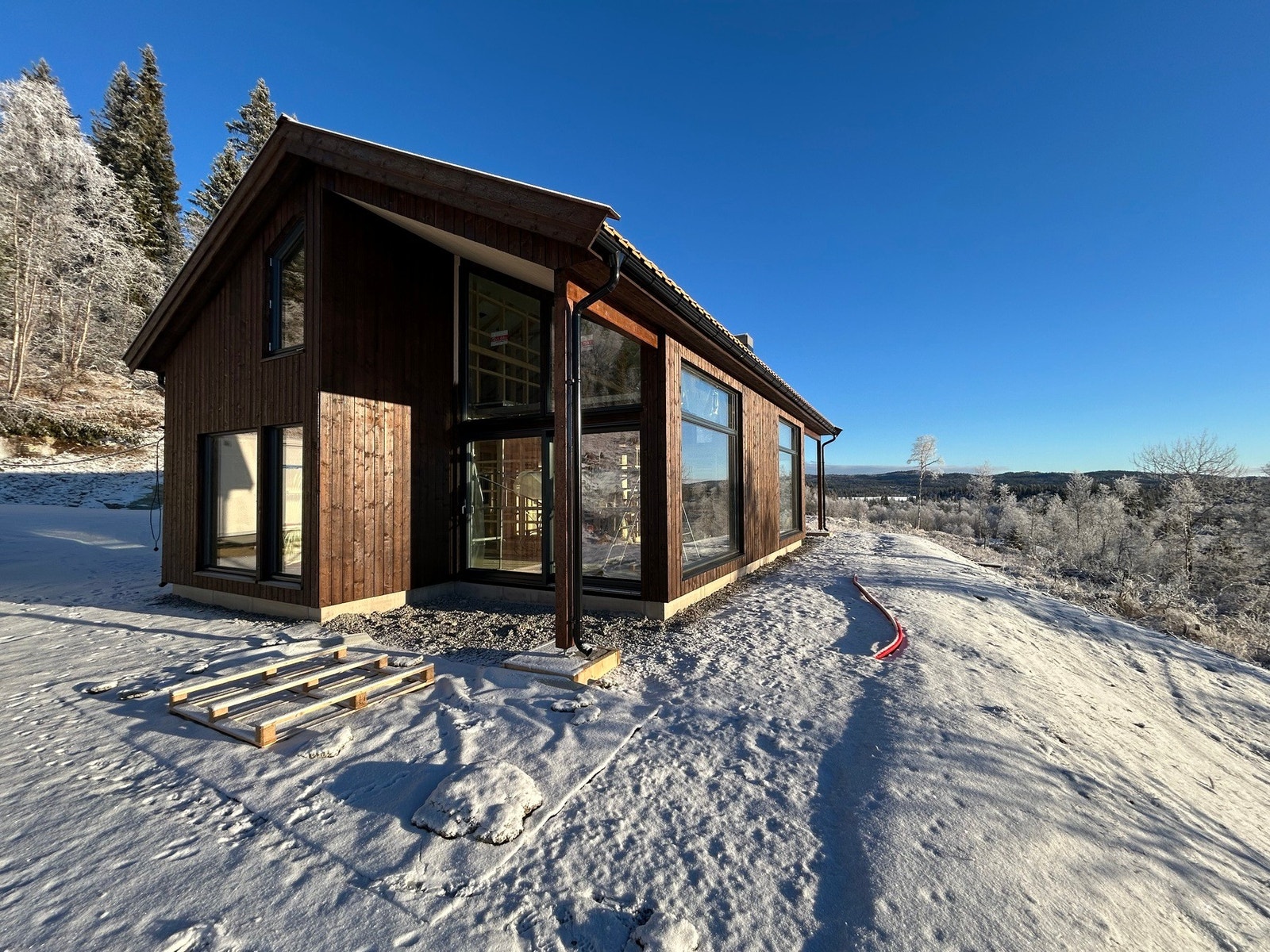 Din nye hytte i Hemsedal? Sol og utsikt like ved langrennsløypene på Gravset. Presenteres av Helge Berg Enitch v/ EIE Fjellmegleren. Galleribilde