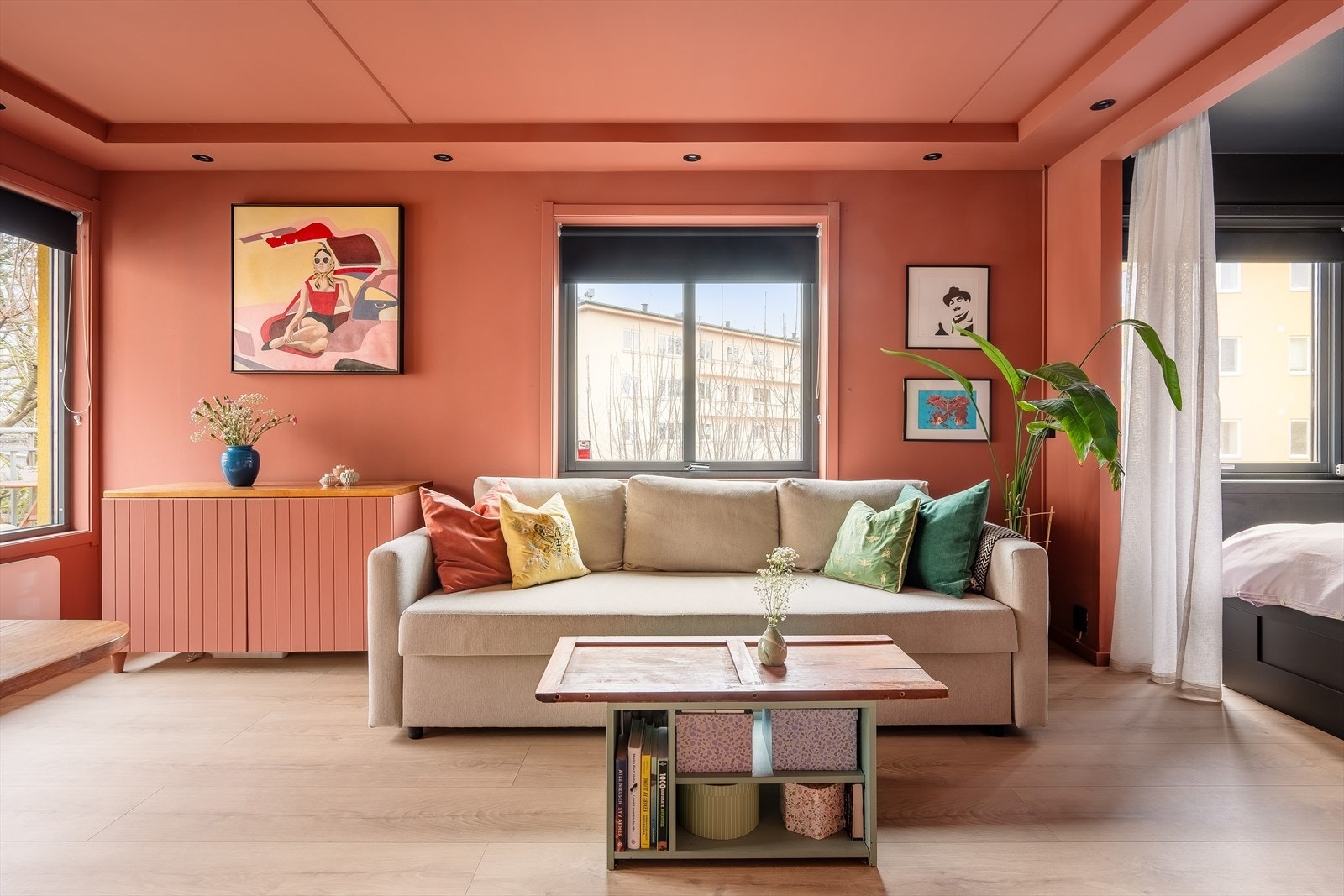 Her har du god plass til både sofakrok. Galleribilde