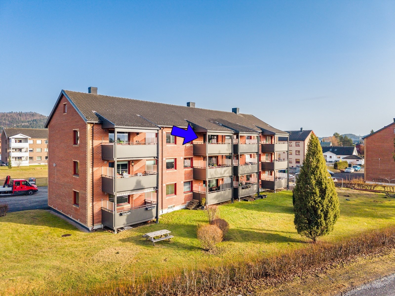 EiendomsMegler 1 v/Carina Myhre presenterer Gunnar Knudsens gate 3B! Galleribilde