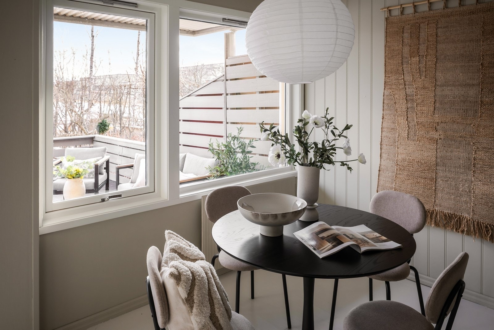 På stuen er det uttak for kabel-tv/internett (fiber) Galleribilde