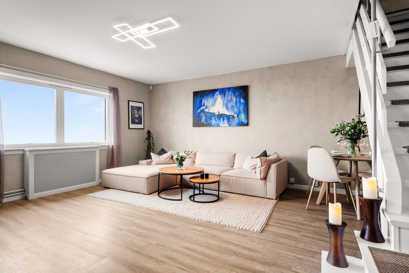 Velkommen til Bølerlia 8 - presentert av PrivatMeglere Madelén Auen & Jimmy Phan. Galleribilde