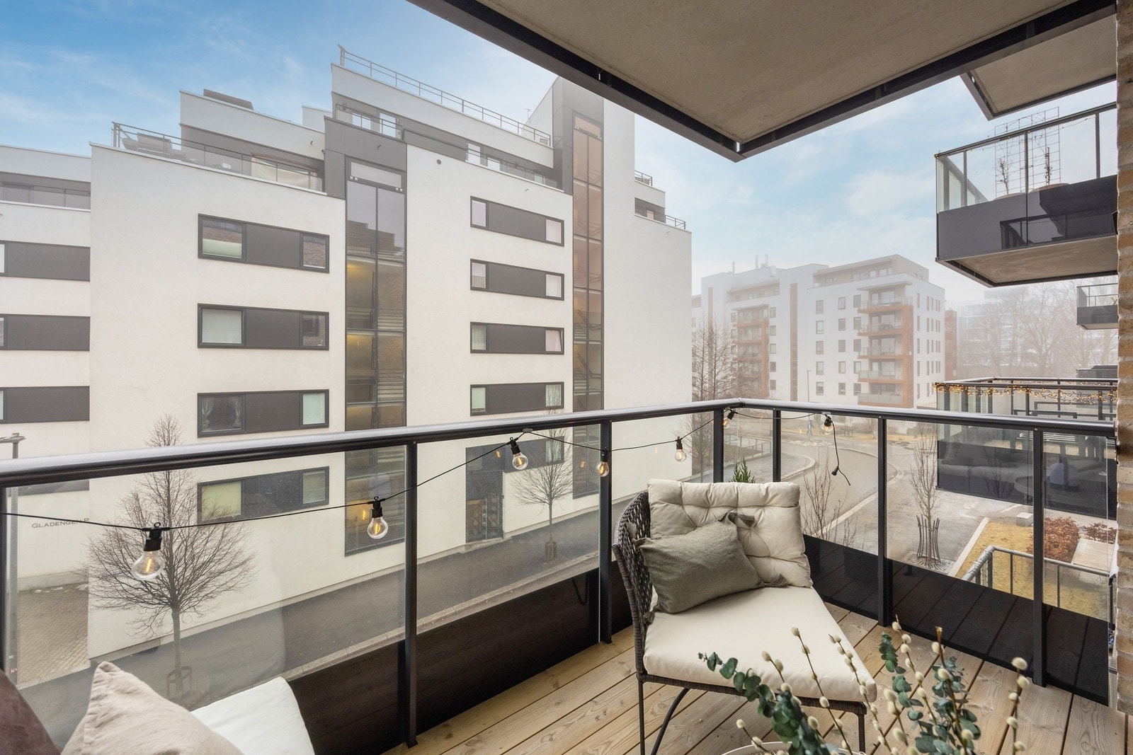 Sentralt til på Ensjø med flere servicetilbud og kollektivtransport i umiddelbar nærhet. Galleribilde