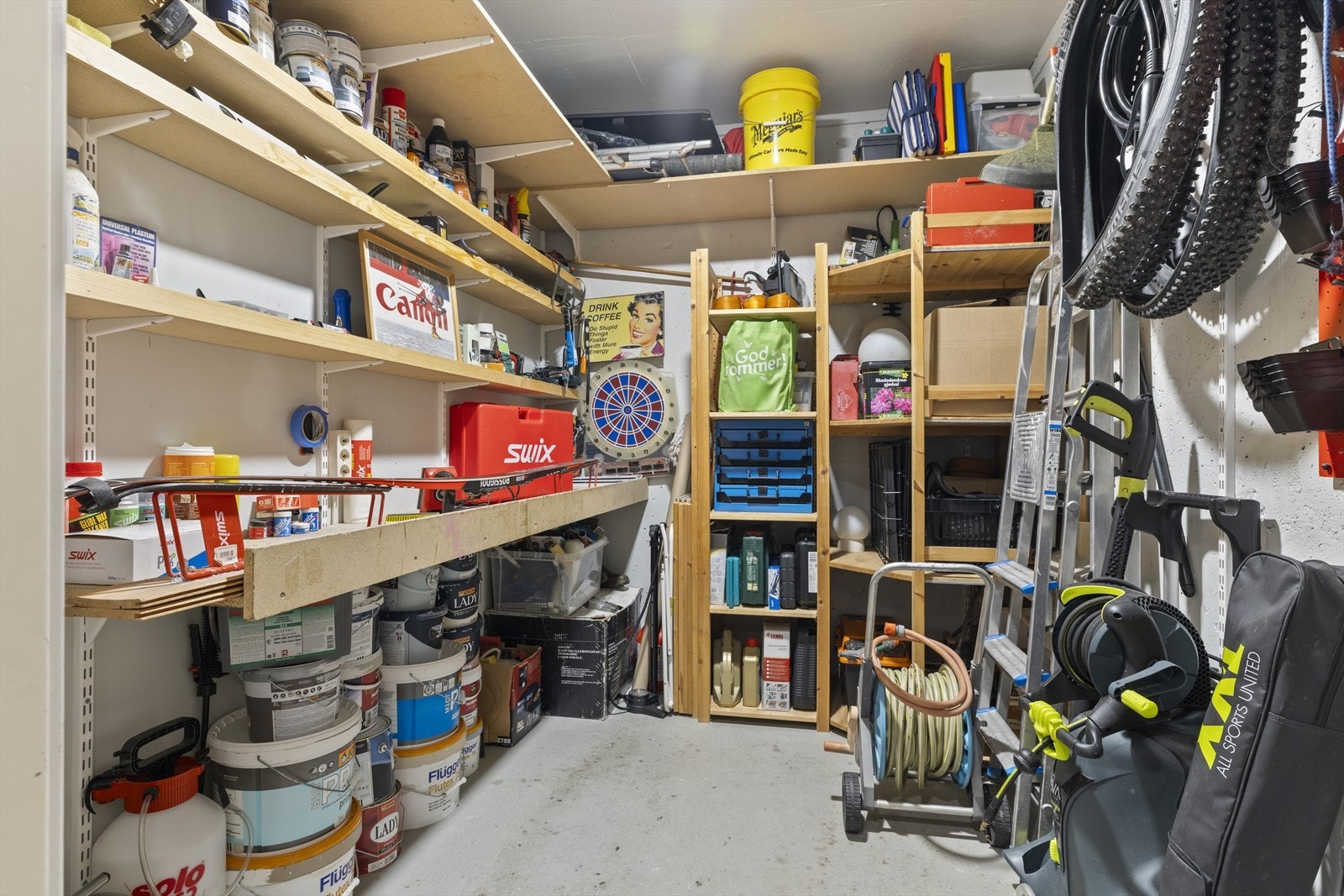 Leiligheten har en bod på ca. 6 m² med adkomst fra fellesgang i første etasje Galleribilde