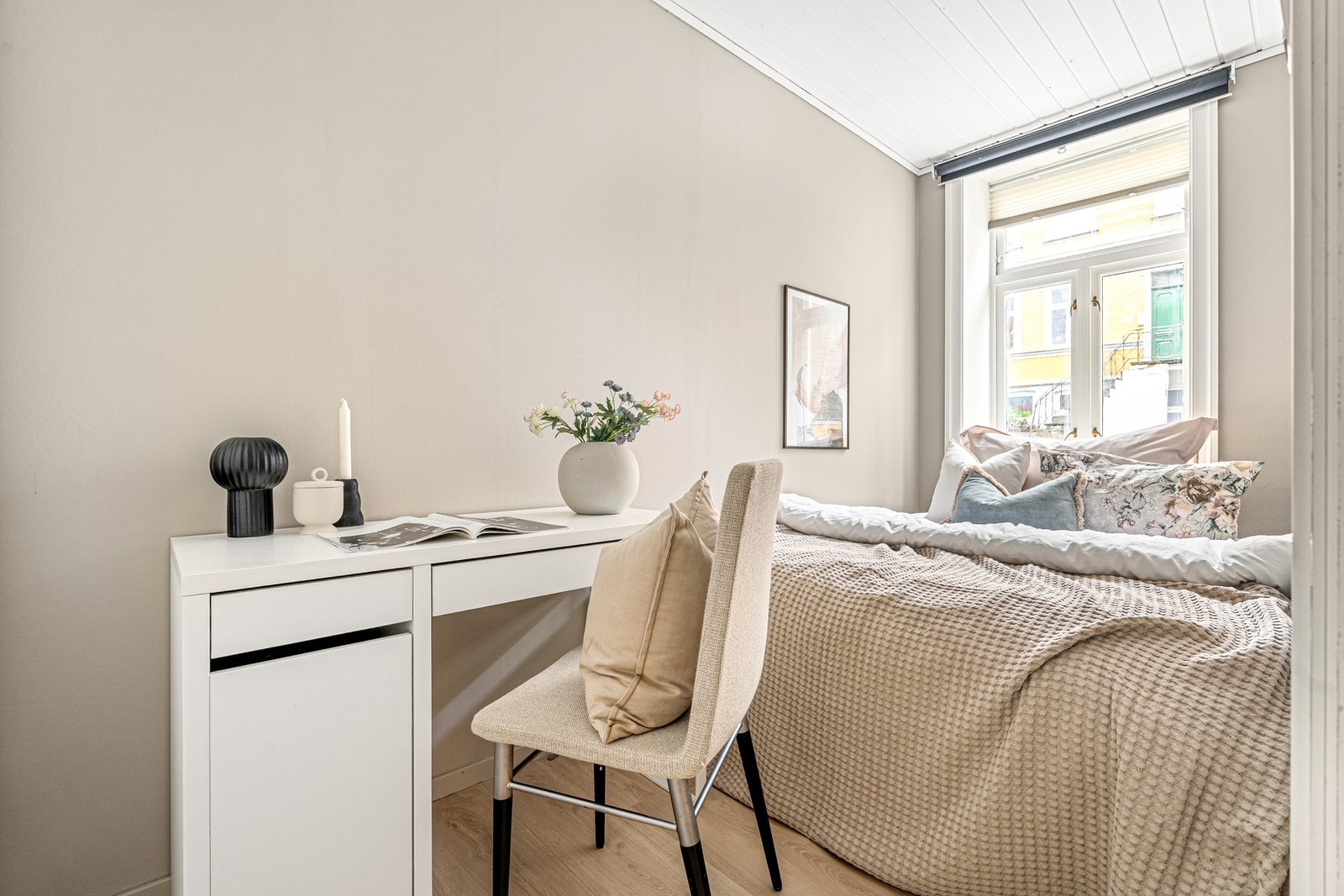 Soverom 2 er på 6,6 kvm. Galleribilde