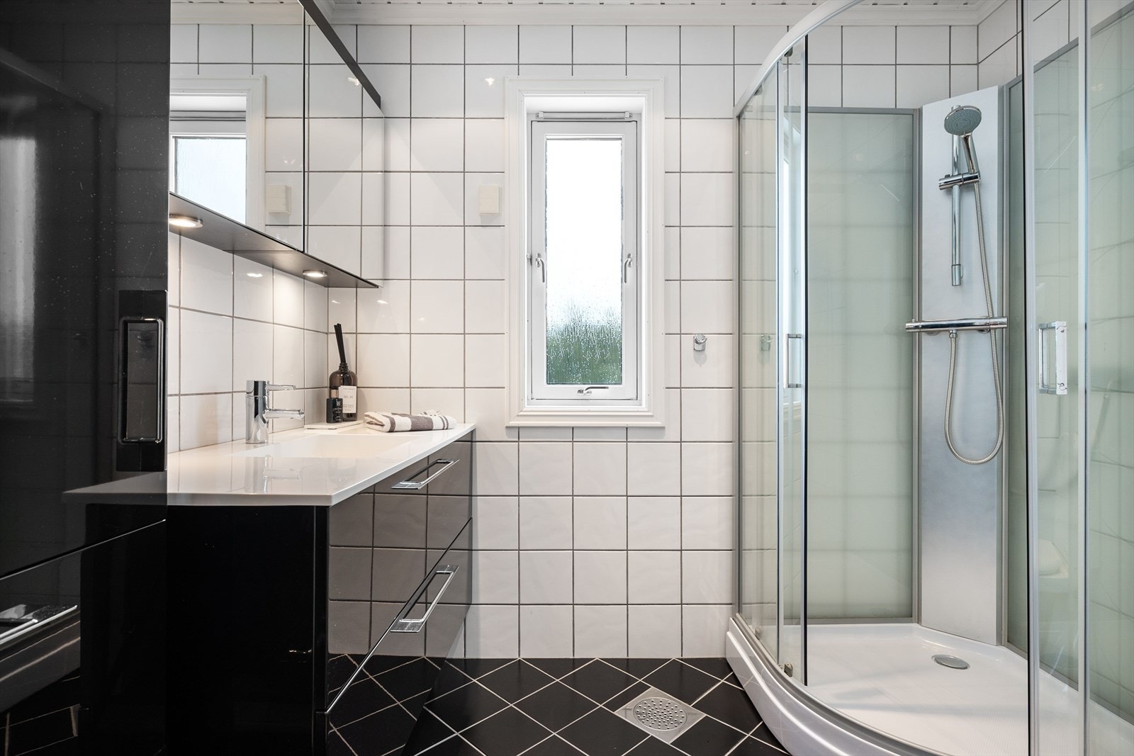 Flislagt baderom fra 2006 Galleribilde