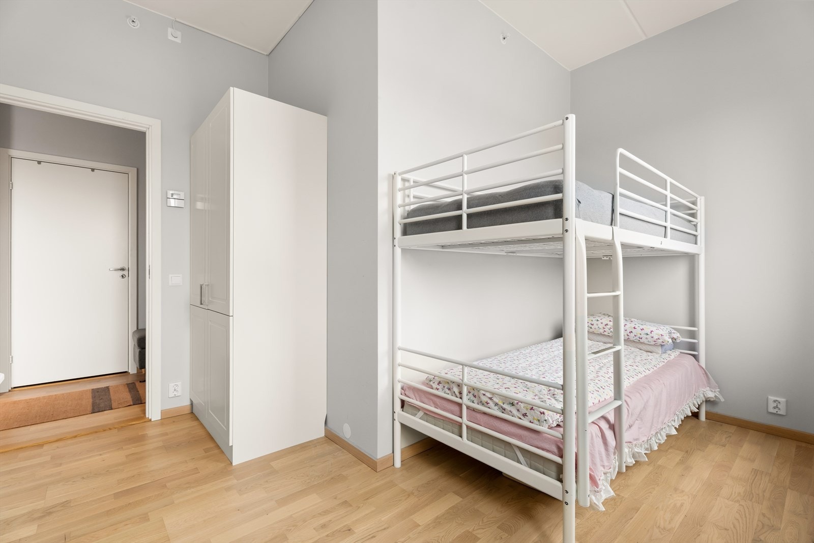 Også her er det parkett på gulv og vannbåren gulvvarme. Galleribilde