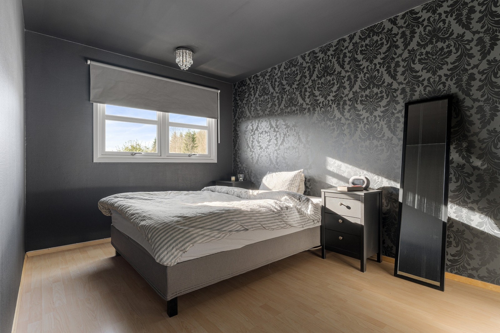 Boligen har fire soverom, som alle ligger i 2. etasje. Galleribilde