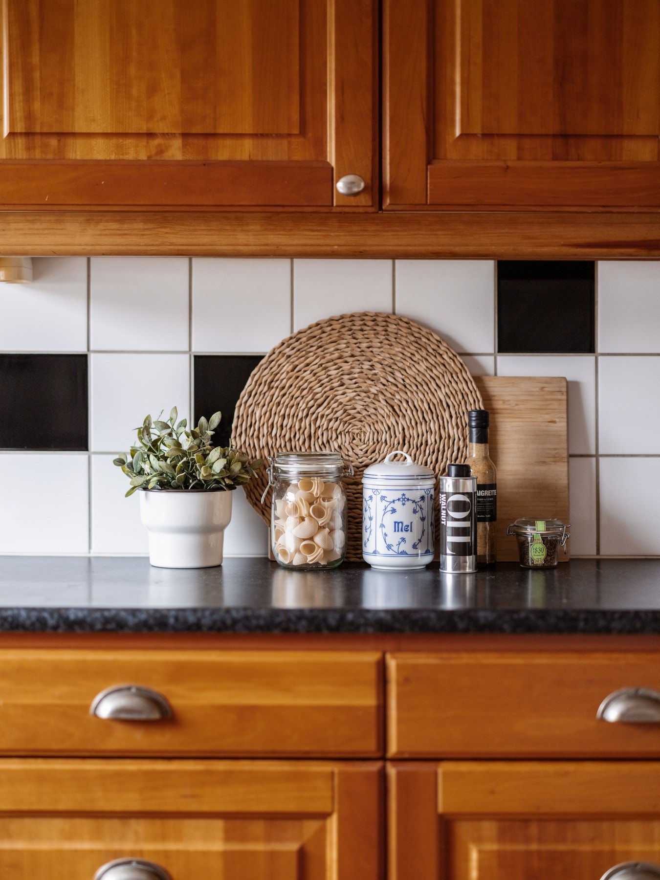 Detaljer kjøkken. Galleribilde