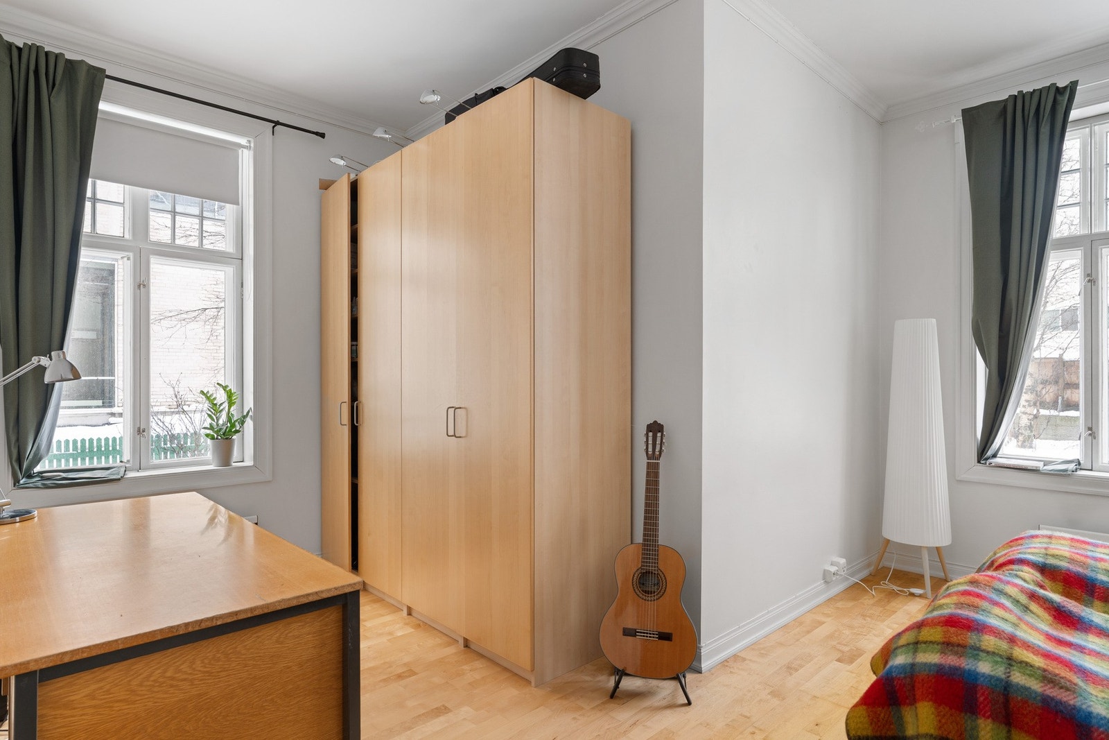 Master bedroom, som ligger i tilknytning til bad og wc. Galleribilde