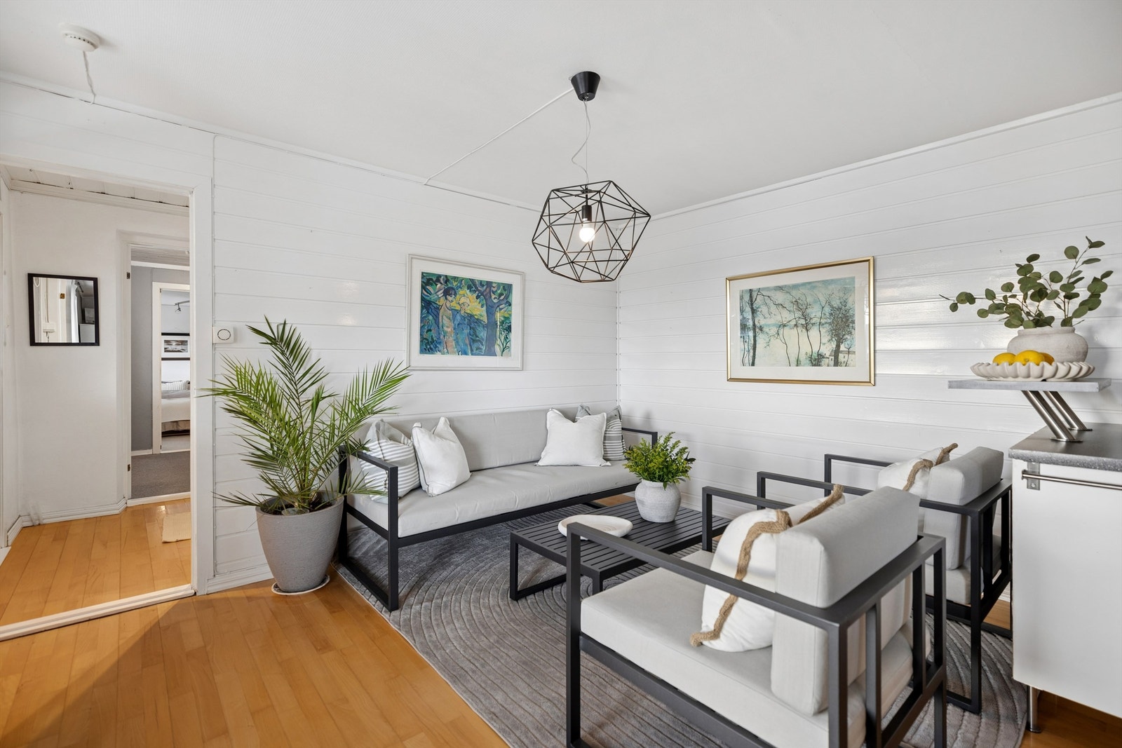 Hybel: Her er det god plass til sofagruppe og spiseplass Galleribilde