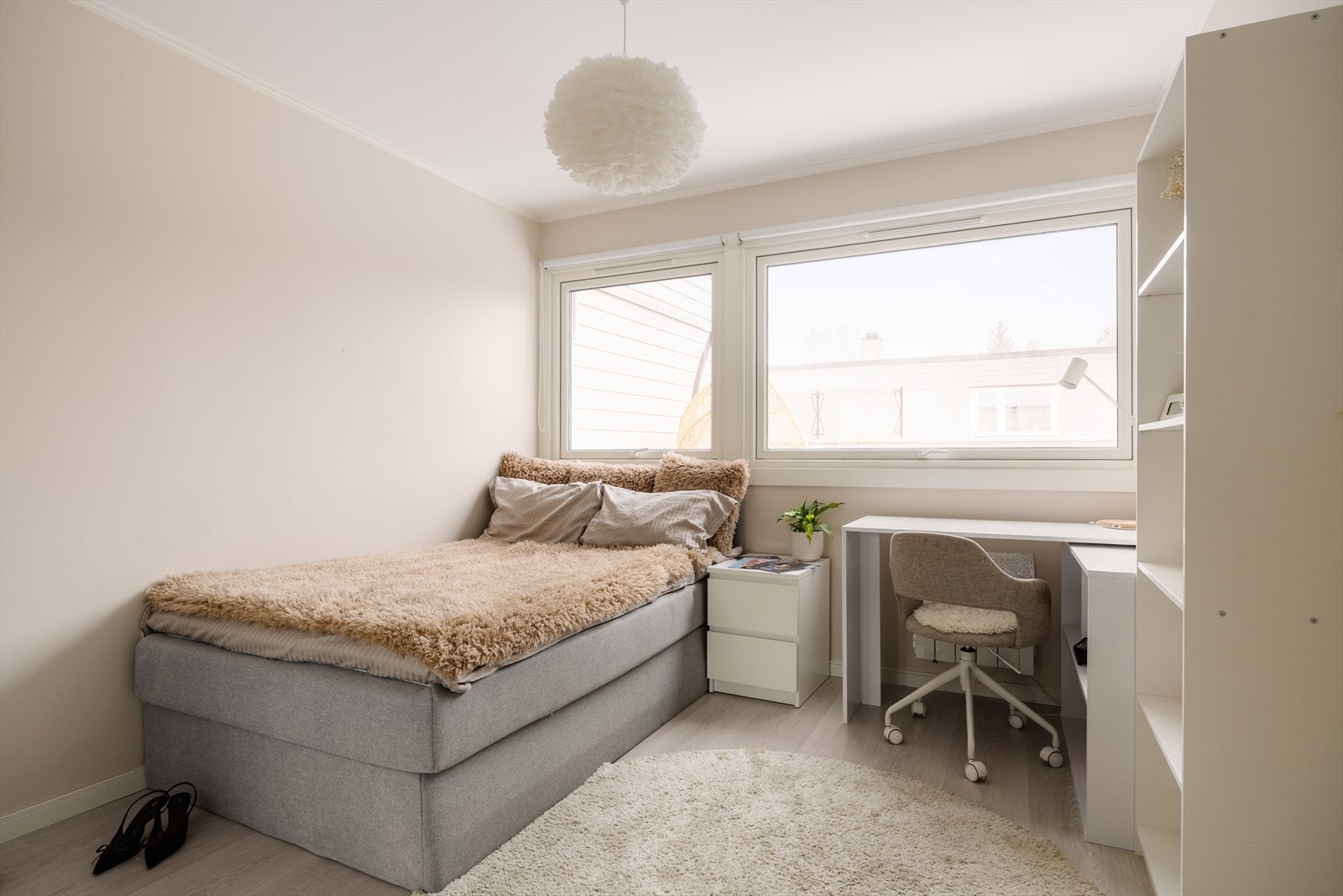 Her er det 3 lyse og romslige soverom med garderobeløsninger. Galleribilde