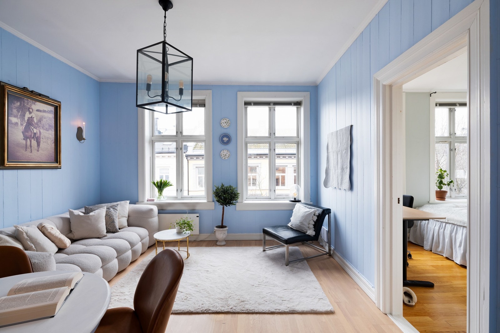 Her får du gleden av en generøs takhøyde på nesten 3 meter. Galleribilde