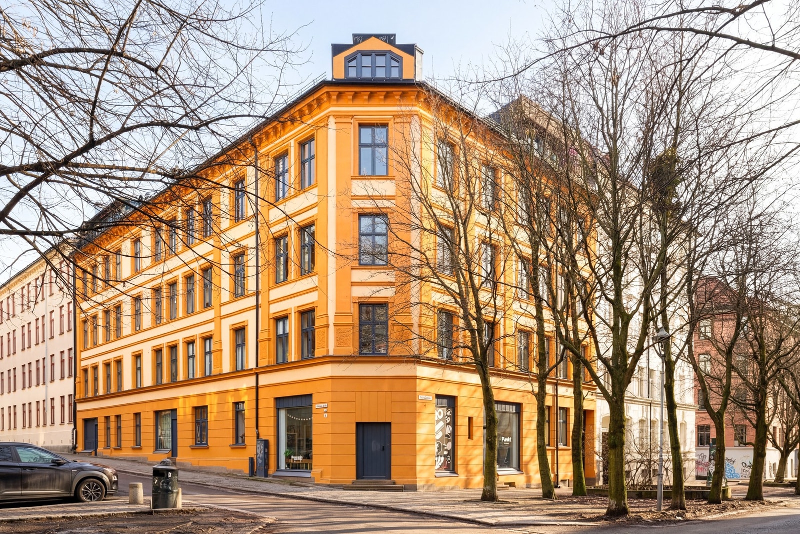 Fin beliggenhet i en rolig miljøgate, men likevel med "alt" du behøver i kort gangavstand. Galleribilde