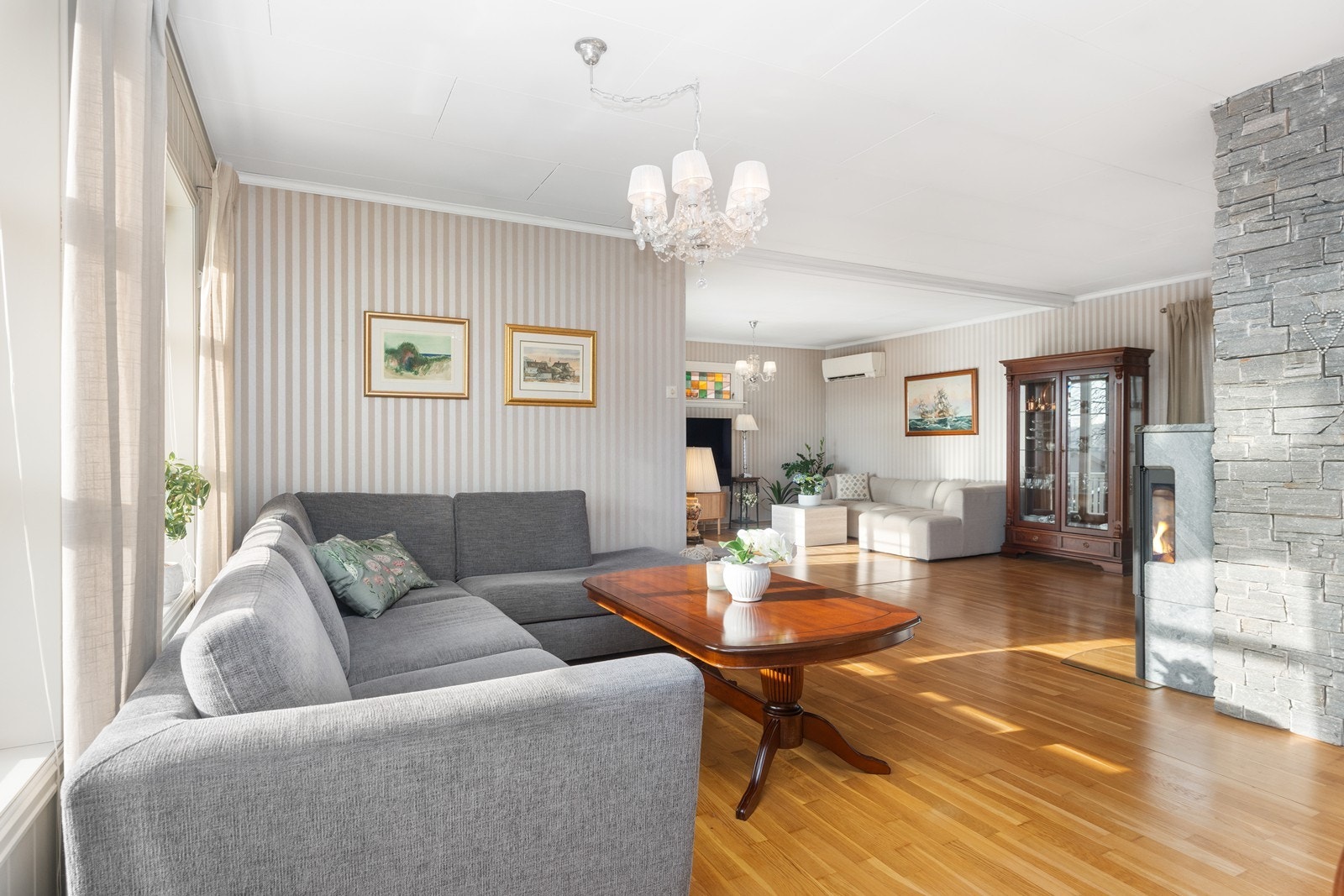 God plass til flere sittegrupper! Galleribilde