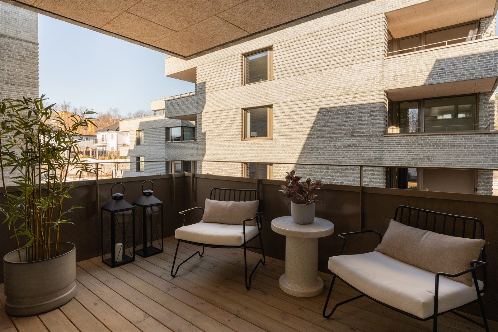 Leilighetens andre balkong er på 7,5 kvm, og har også god plass til utemøblement, beplantning og grill. Galleribilde