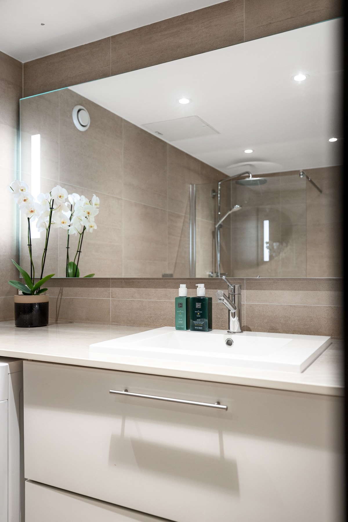 Her får du den samme lekre benkeplaten som du har på kjøkkenet. Galleribilde