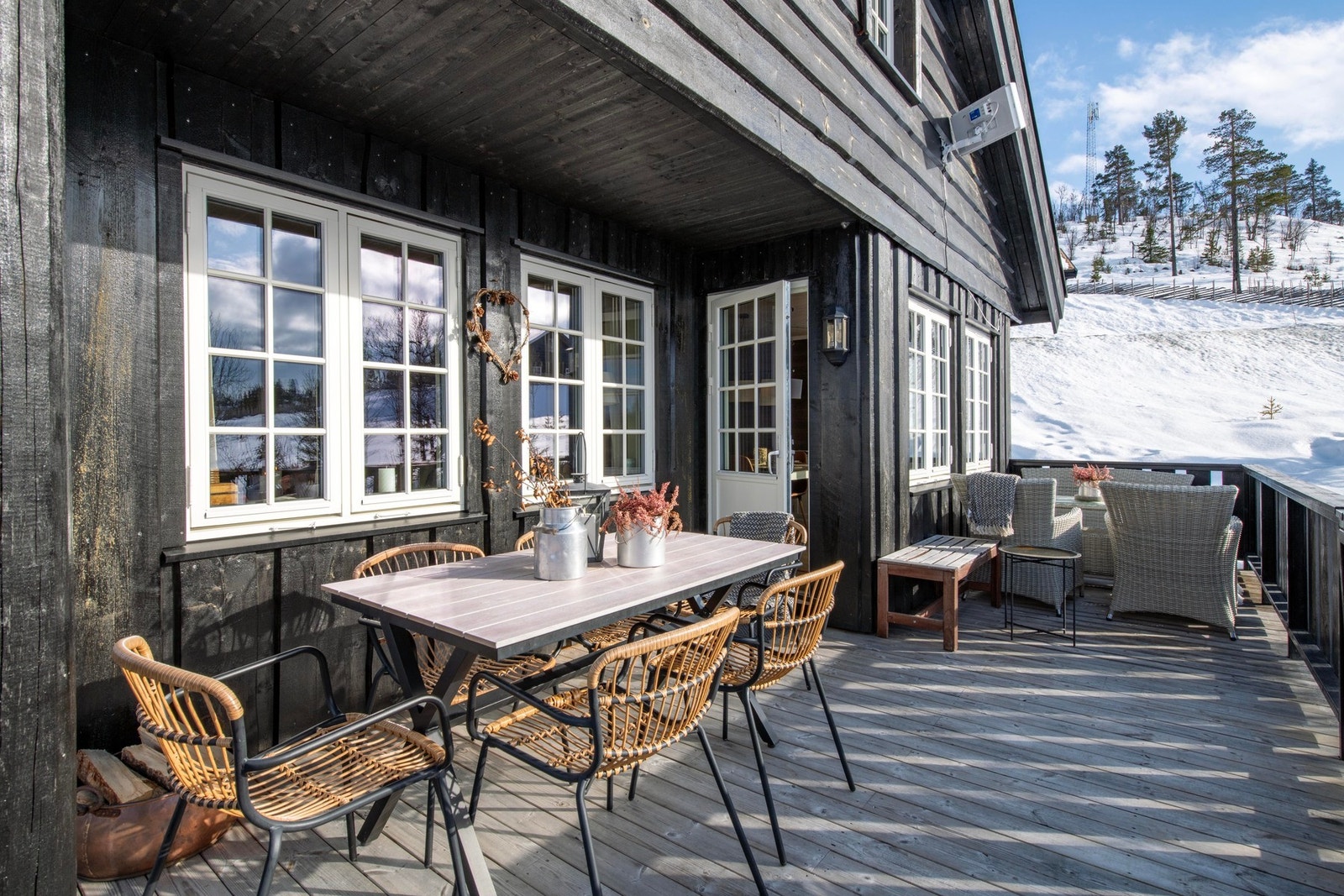 Terrassen måler 32 kvm. Galleribilde